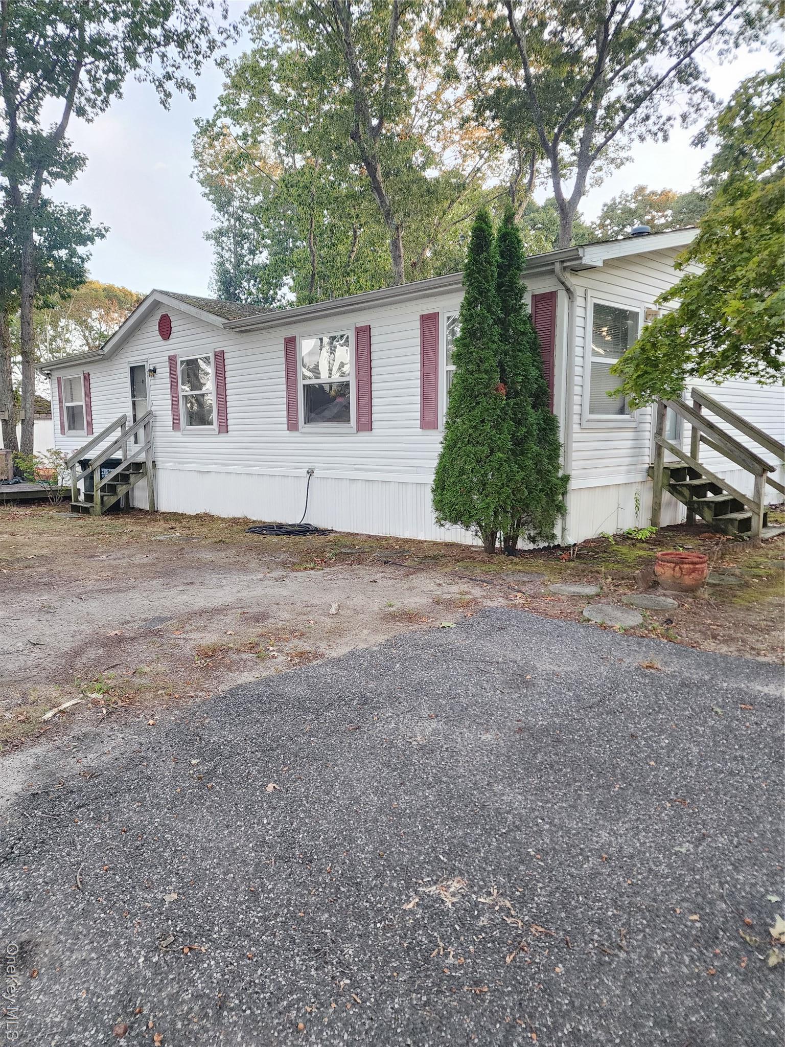 Single Family Mill  Suffolk County, NY 11933, MLS-910406-4