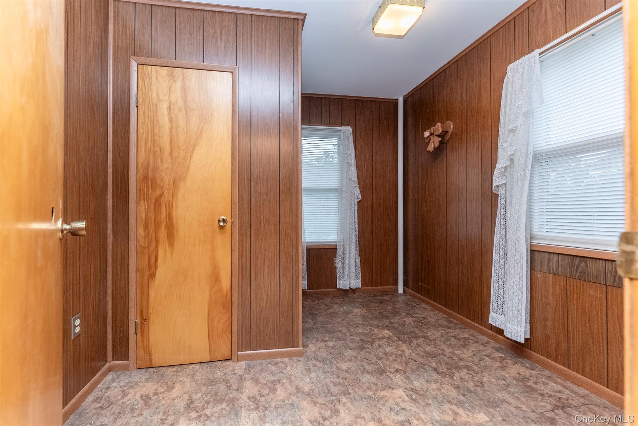 Single Family Maple  Ulster County, NY 12471, MLS-910410-24