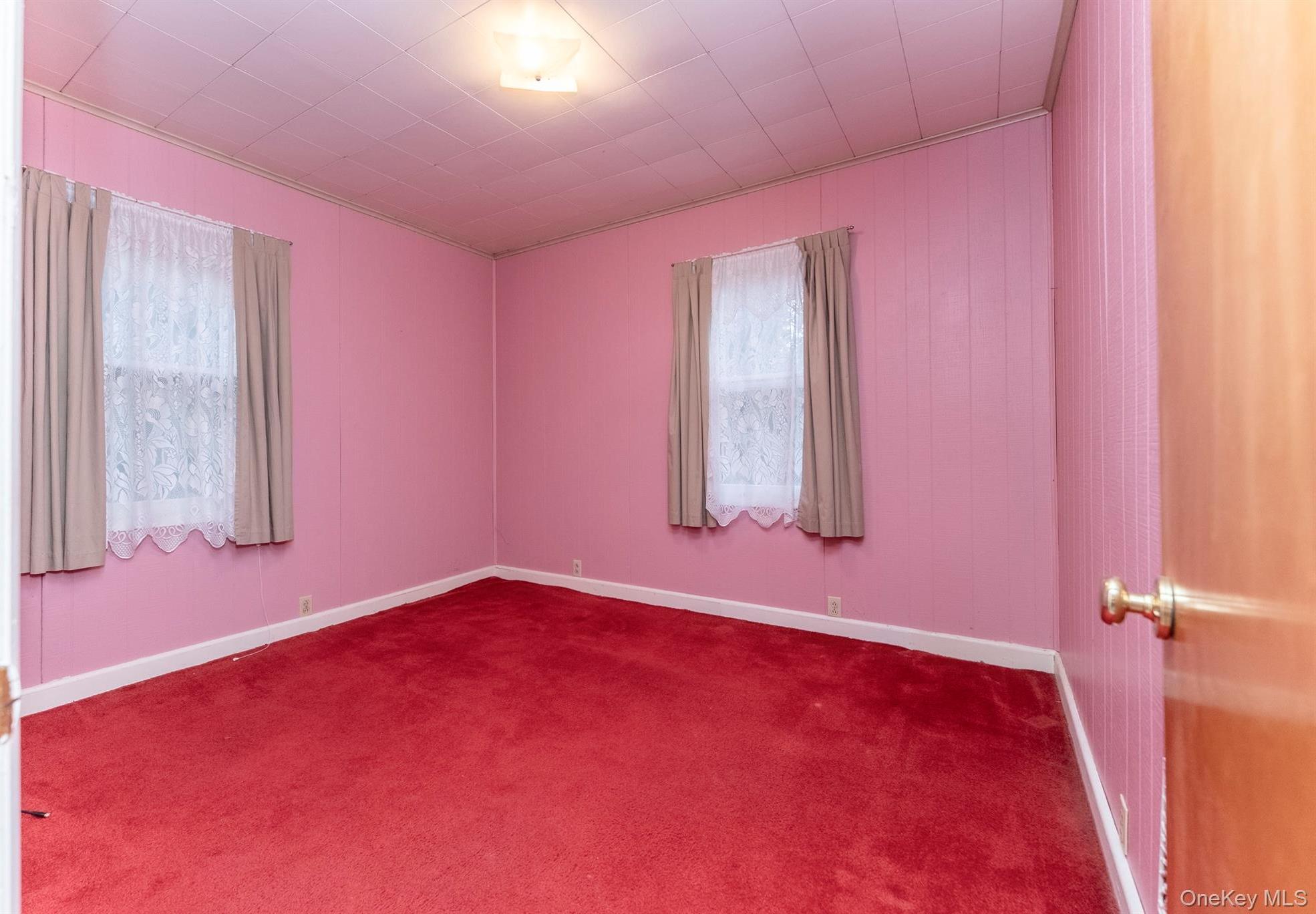 Single Family Maple  Ulster County, NY 12471, MLS-910410-28