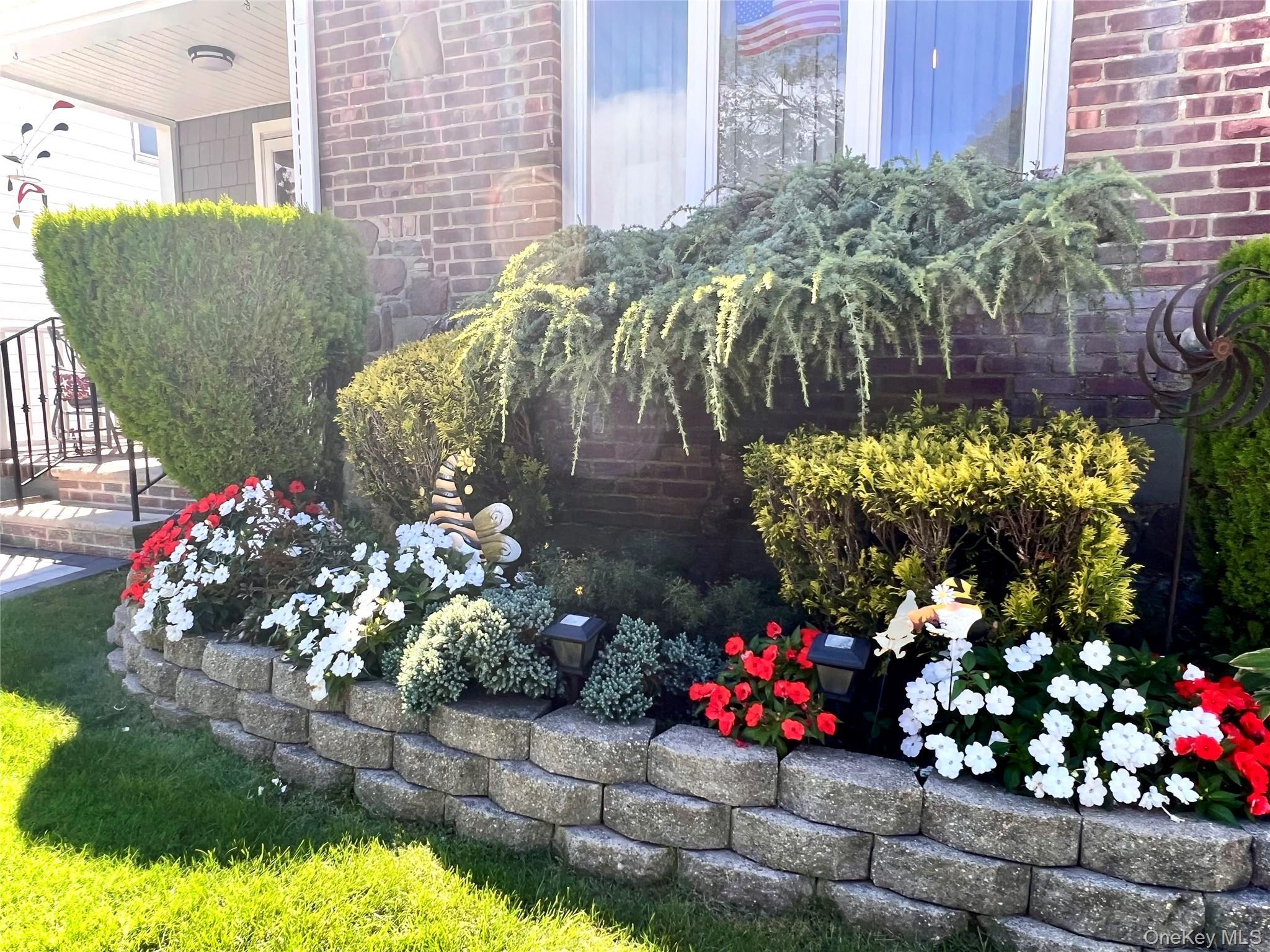 Single Family 251st Queens, NY 11426, MLS-910441-2