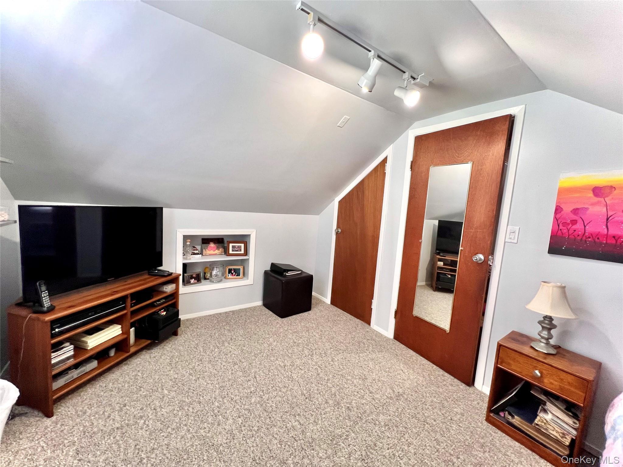 Single Family 251st Queens, NY 11426, MLS-910441-28