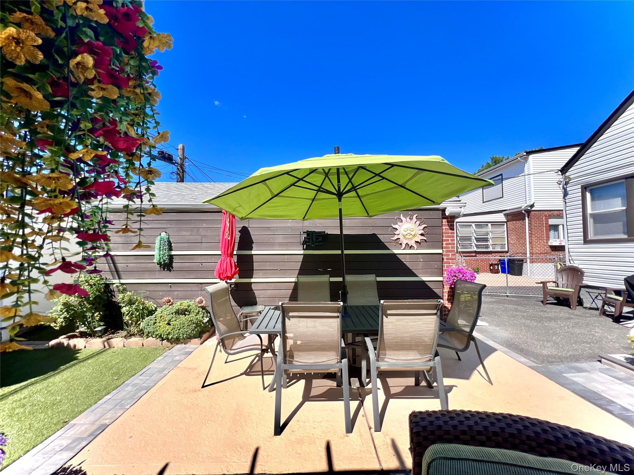 Single Family 251st Queens, NY 11426, MLS-910441-30