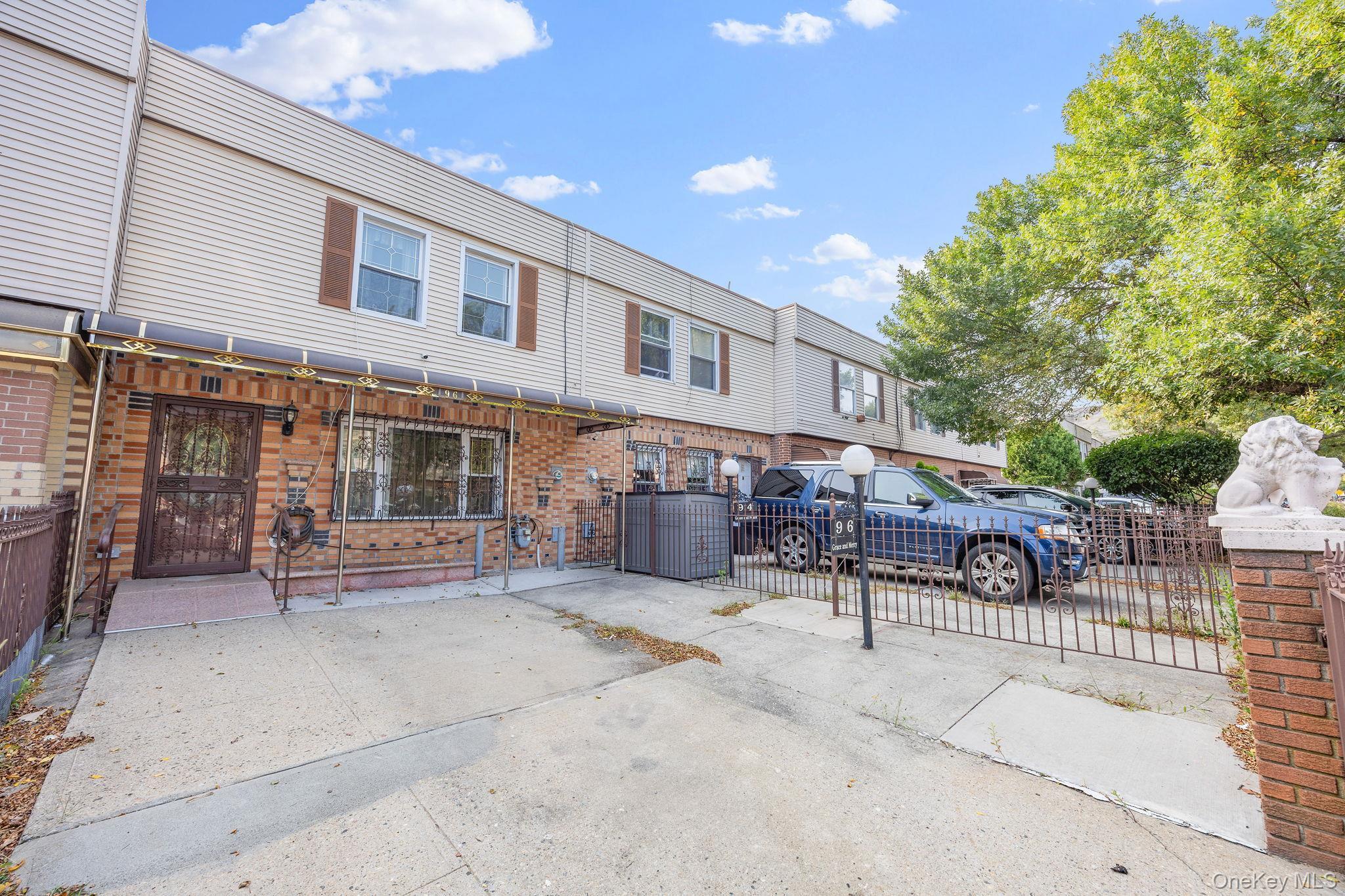 Single Family Herzl  Brooklyn, NY 11212, MLS-910444-2