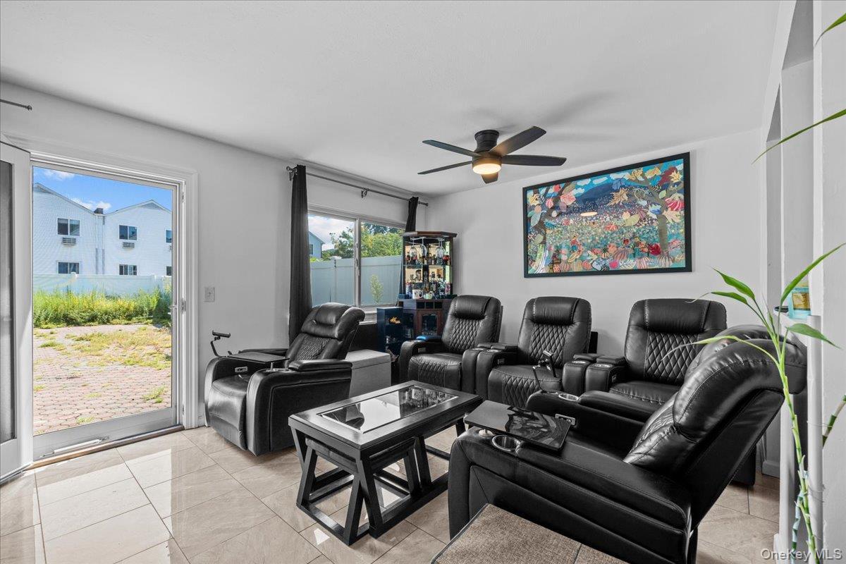 Single Family Bolton Bronx, NY 10473, MLS-910477-4