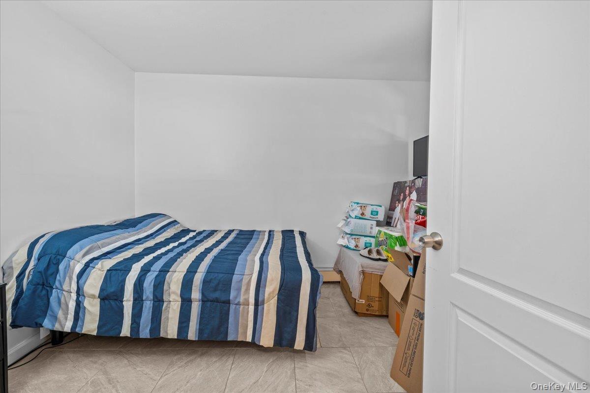 Single Family Bolton Bronx, NY 10473, MLS-910477-7