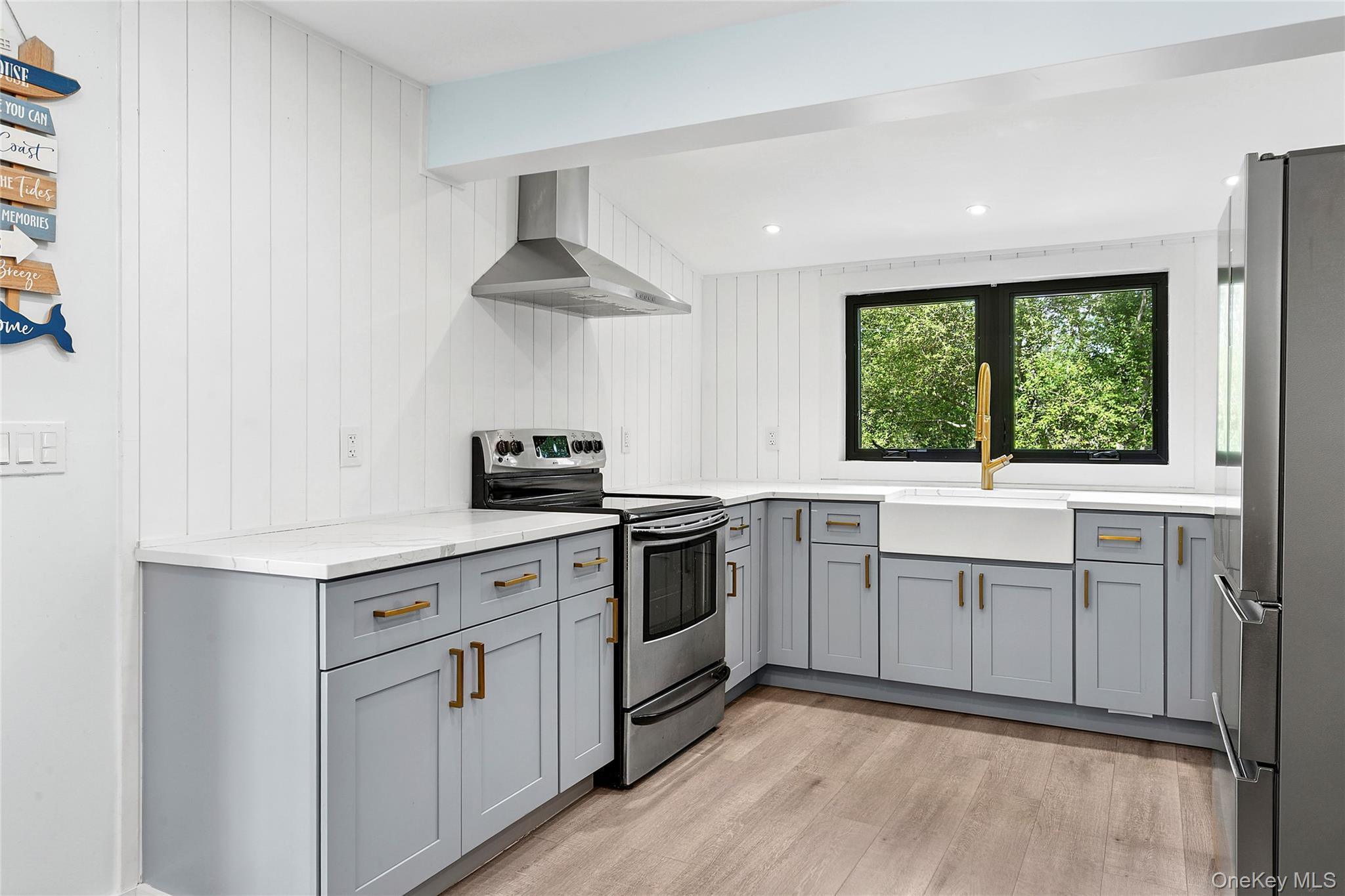 Single Family Main  Suffolk County, NY 11944, MLS-910480-5