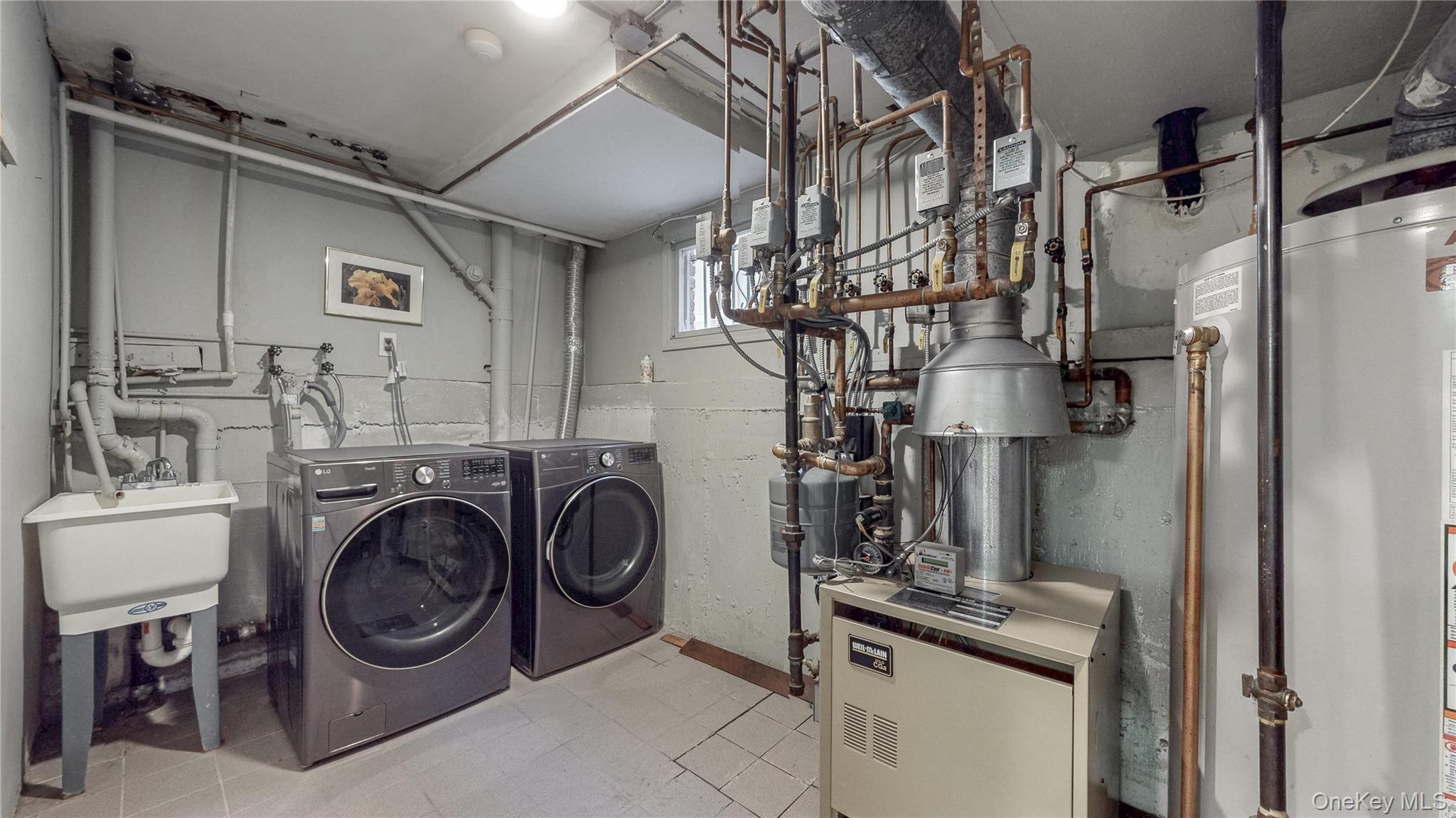 Single Family 29th Queens, NY 11360, MLS-910489-13