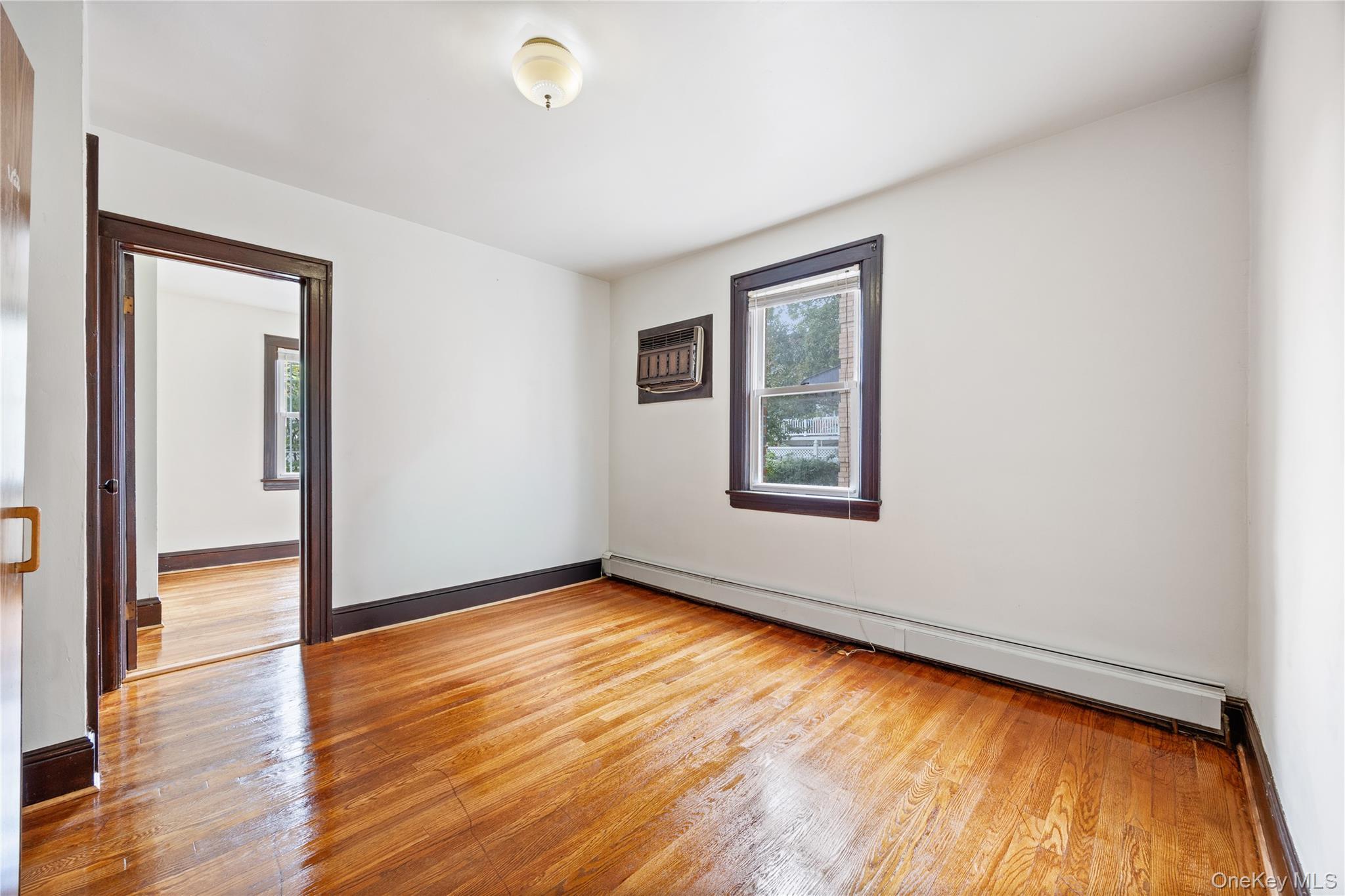 Single Family 261st Queens, NY 11004, MLS-910502-10