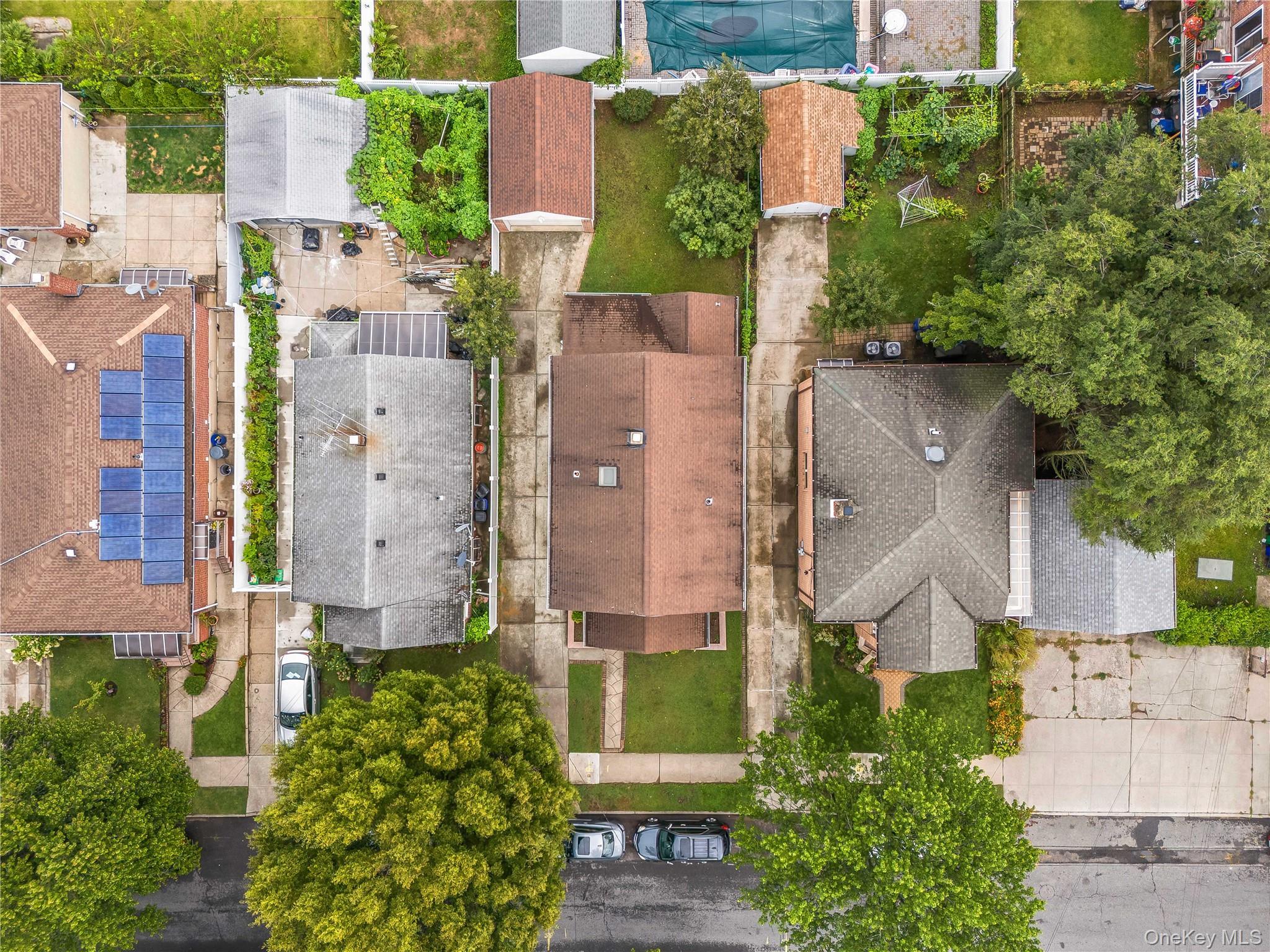 Single Family 261st Queens, NY 11004, MLS-910502-14