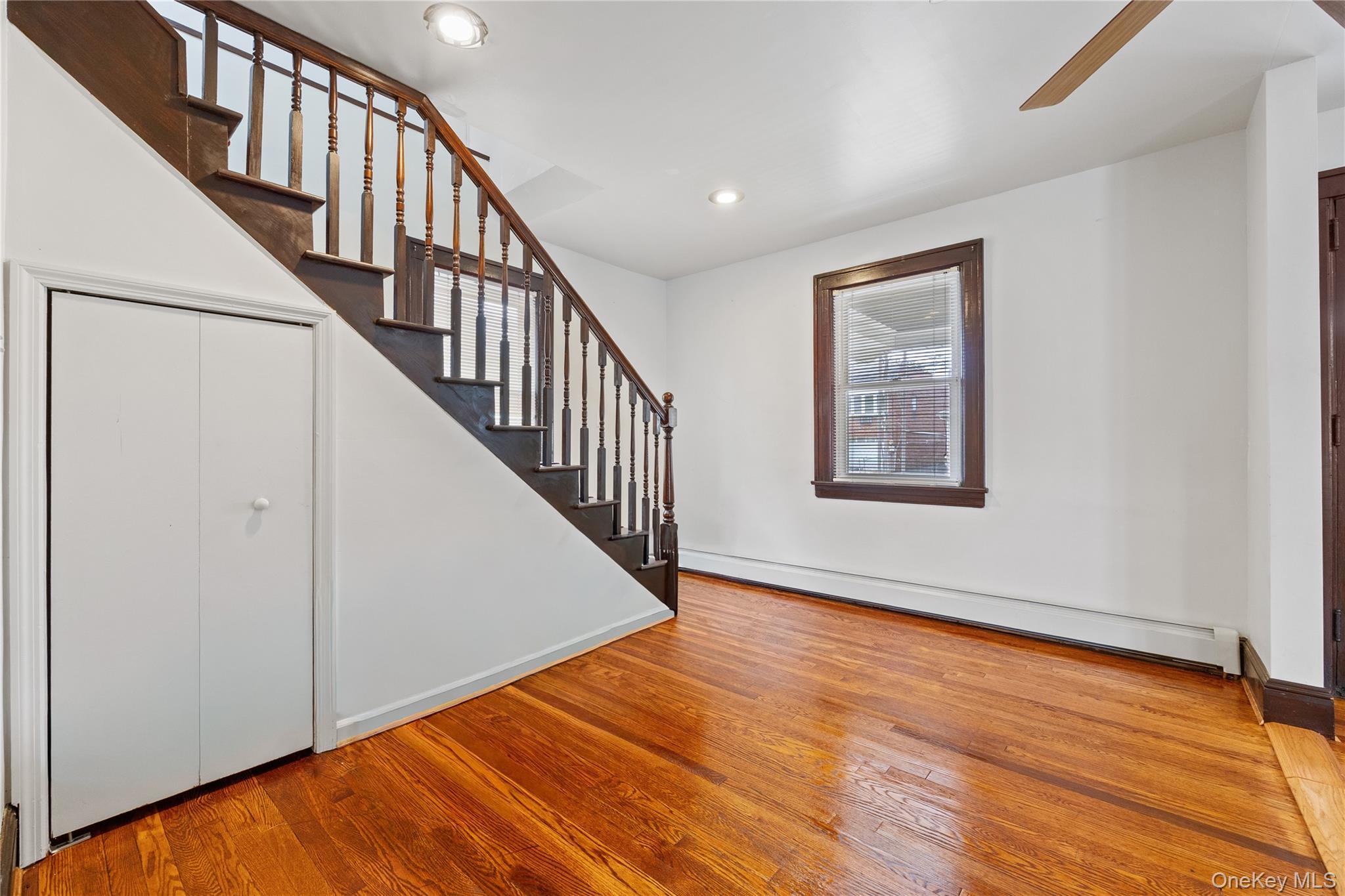 Single Family 261st Queens, NY 11004, MLS-910502-9