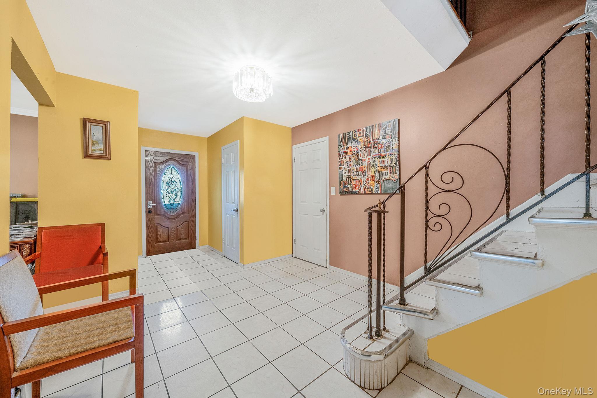 Single Family Caroline Suffolk County, NY 11703, MLS-910516-2