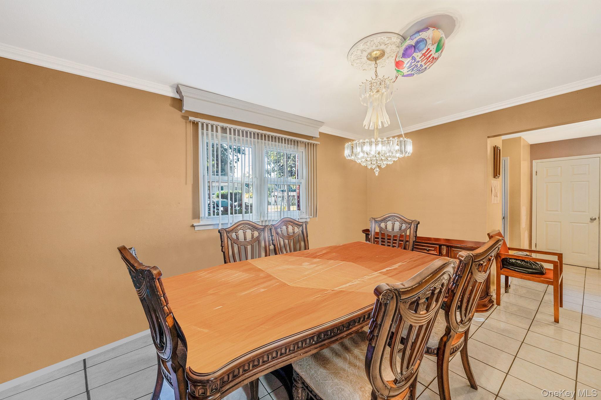 Single Family Caroline Suffolk County, NY 11703, MLS-910516-6