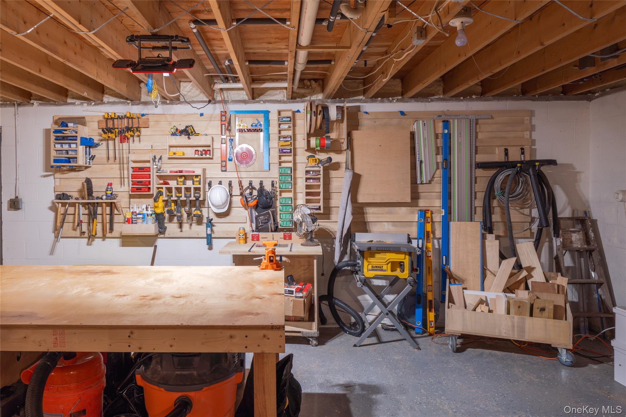 Single Family Deer Meadow Sullivan County, NY 12720, MLS-910517-28