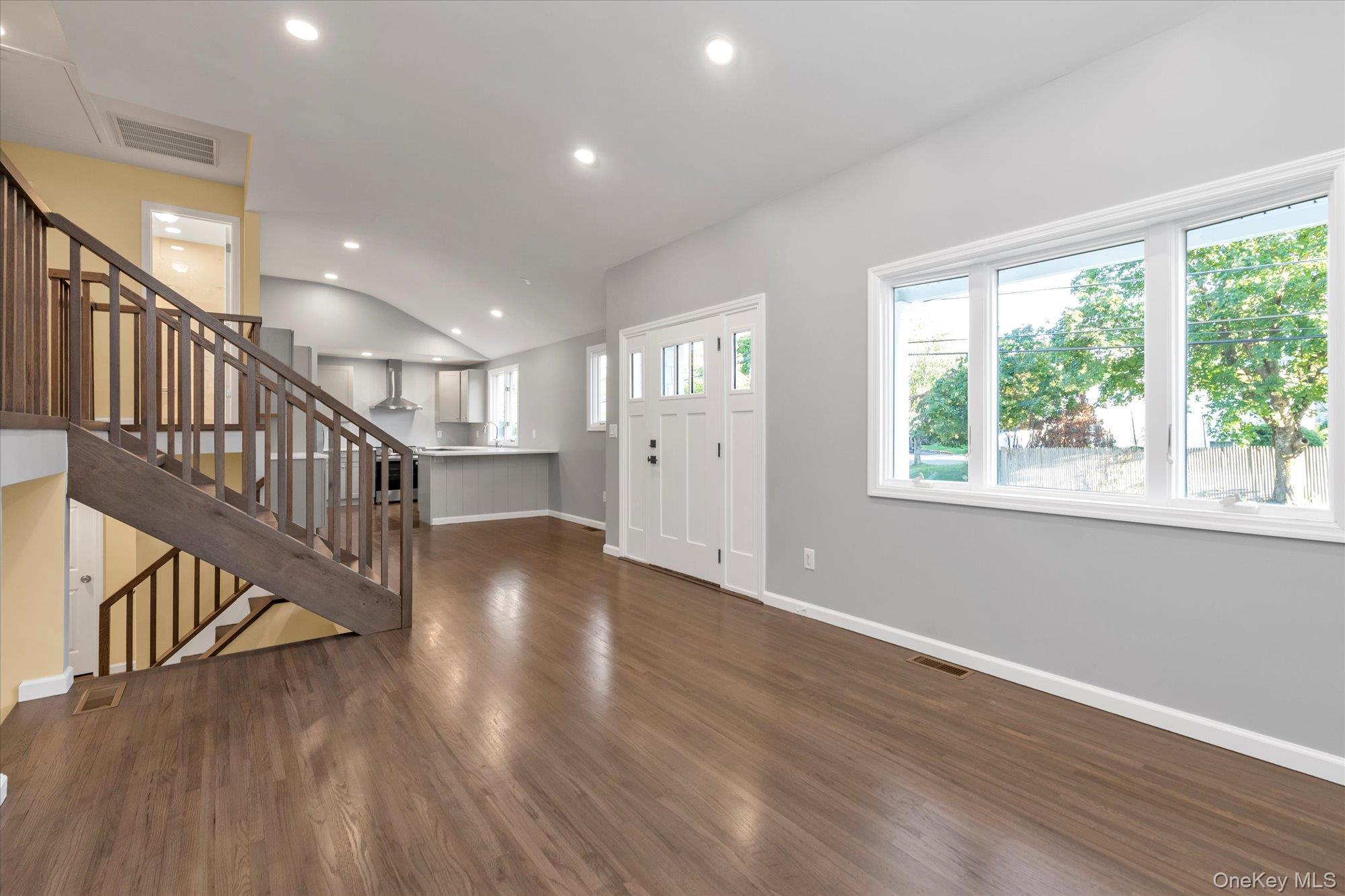 Single Family Wren  Suffolk County, NY 11768, MLS-910540-7