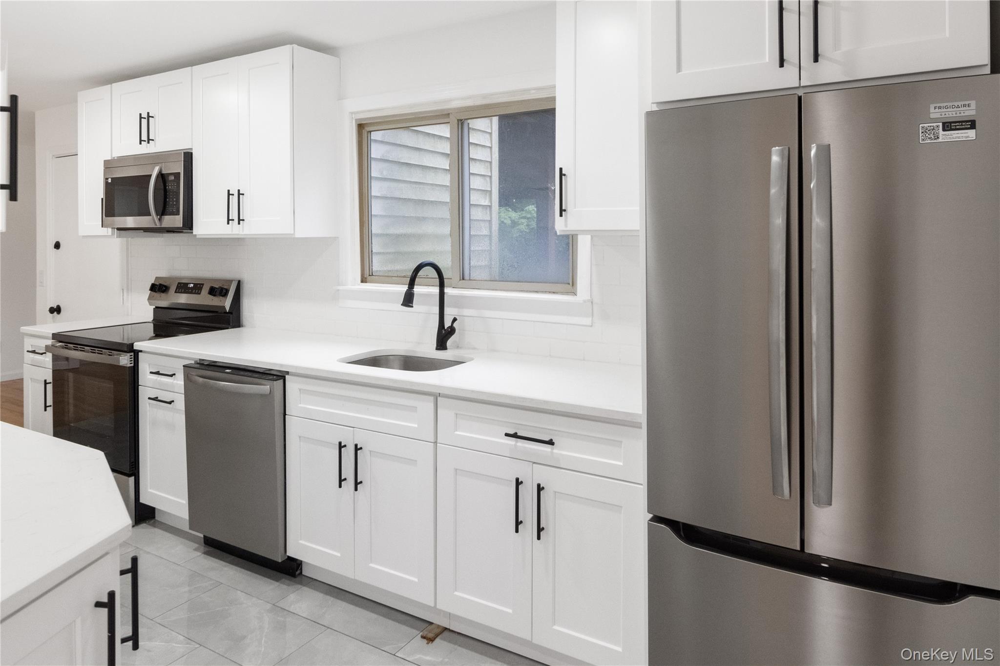 Single Family Queen Orange County, NY 12553, MLS-910542-4