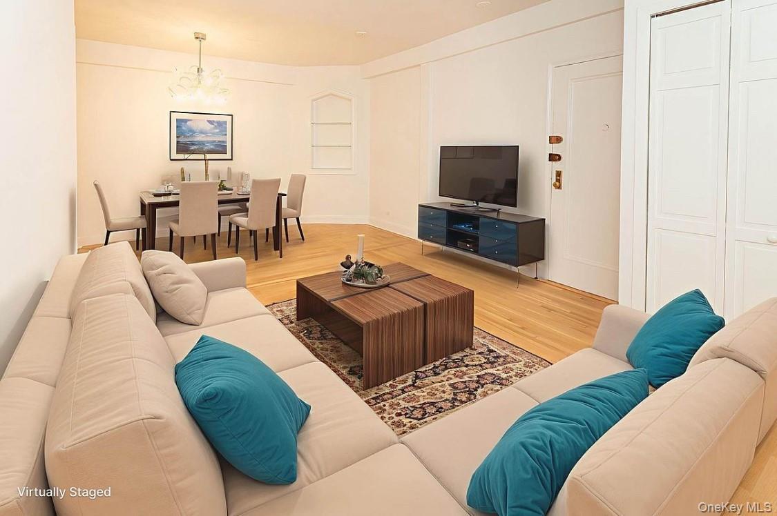 Condo 41st  Queens, NY 11104, MLS-910545-13