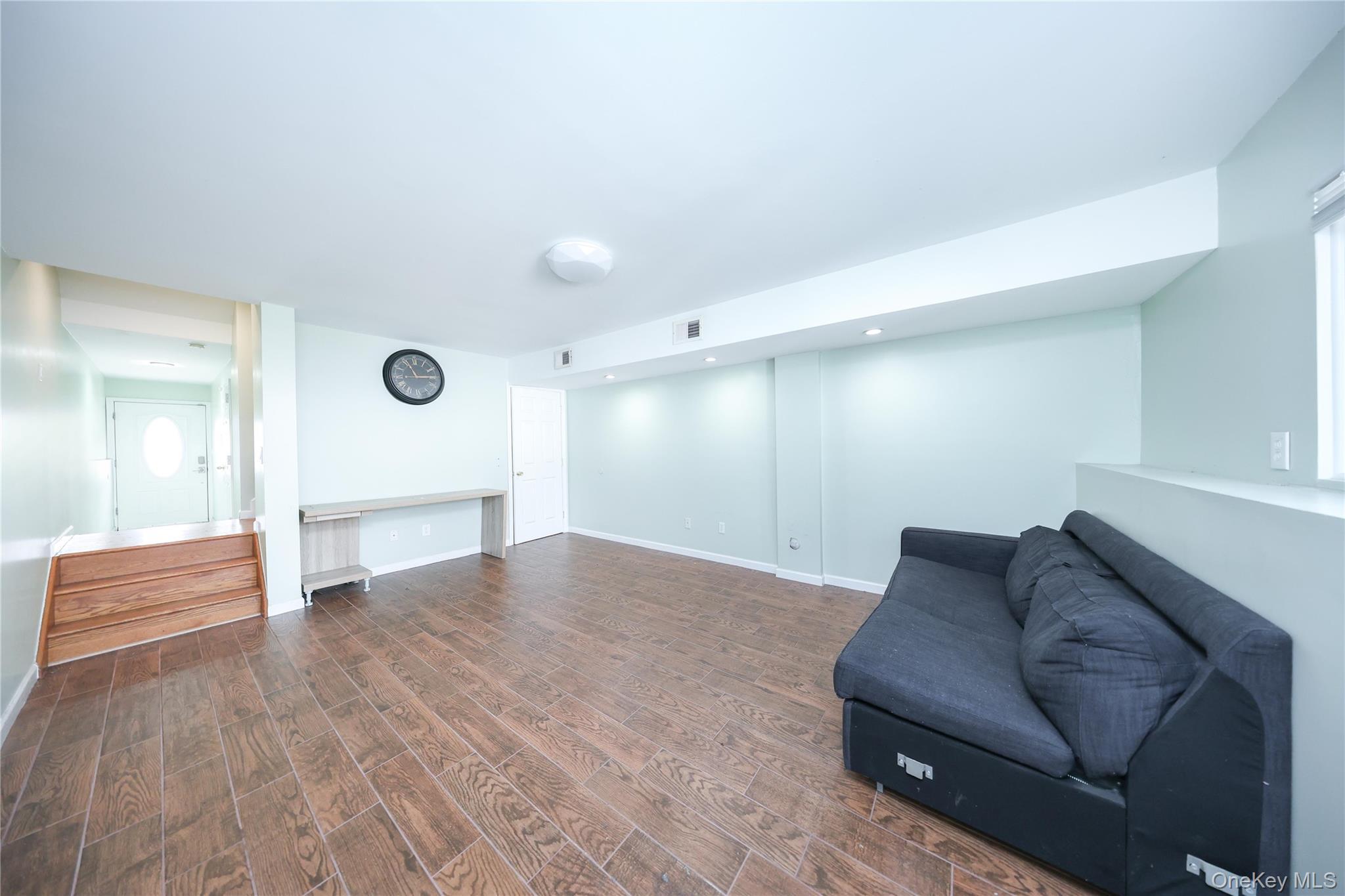 Single Family Kiswick  Staten Island, NY 10306, MLS-910548-22