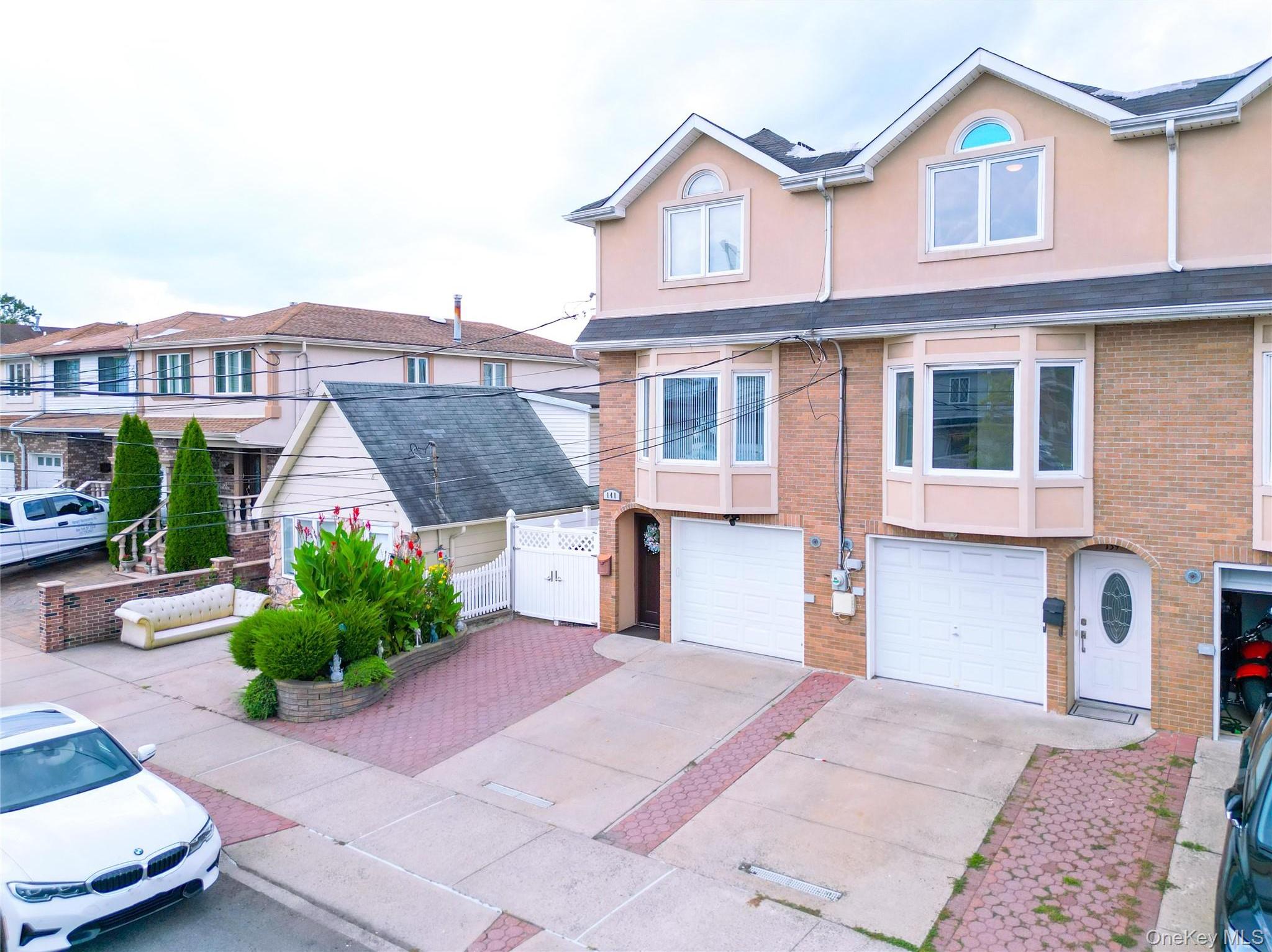 Single Family Kiswick  Staten Island, NY 10306, MLS-910548-31