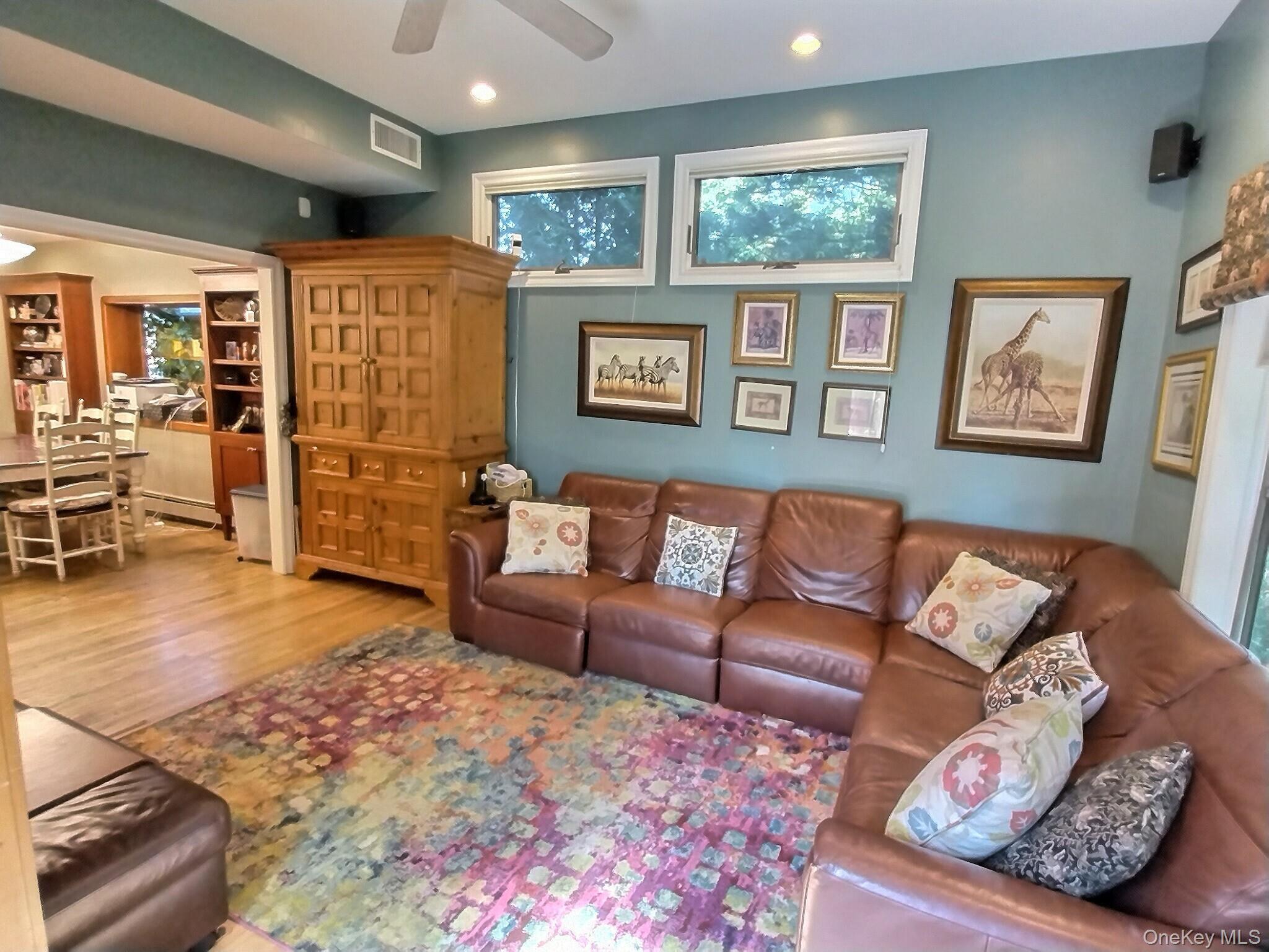 Single Family Susan Nassau County, NY 11552, MLS-910549-15