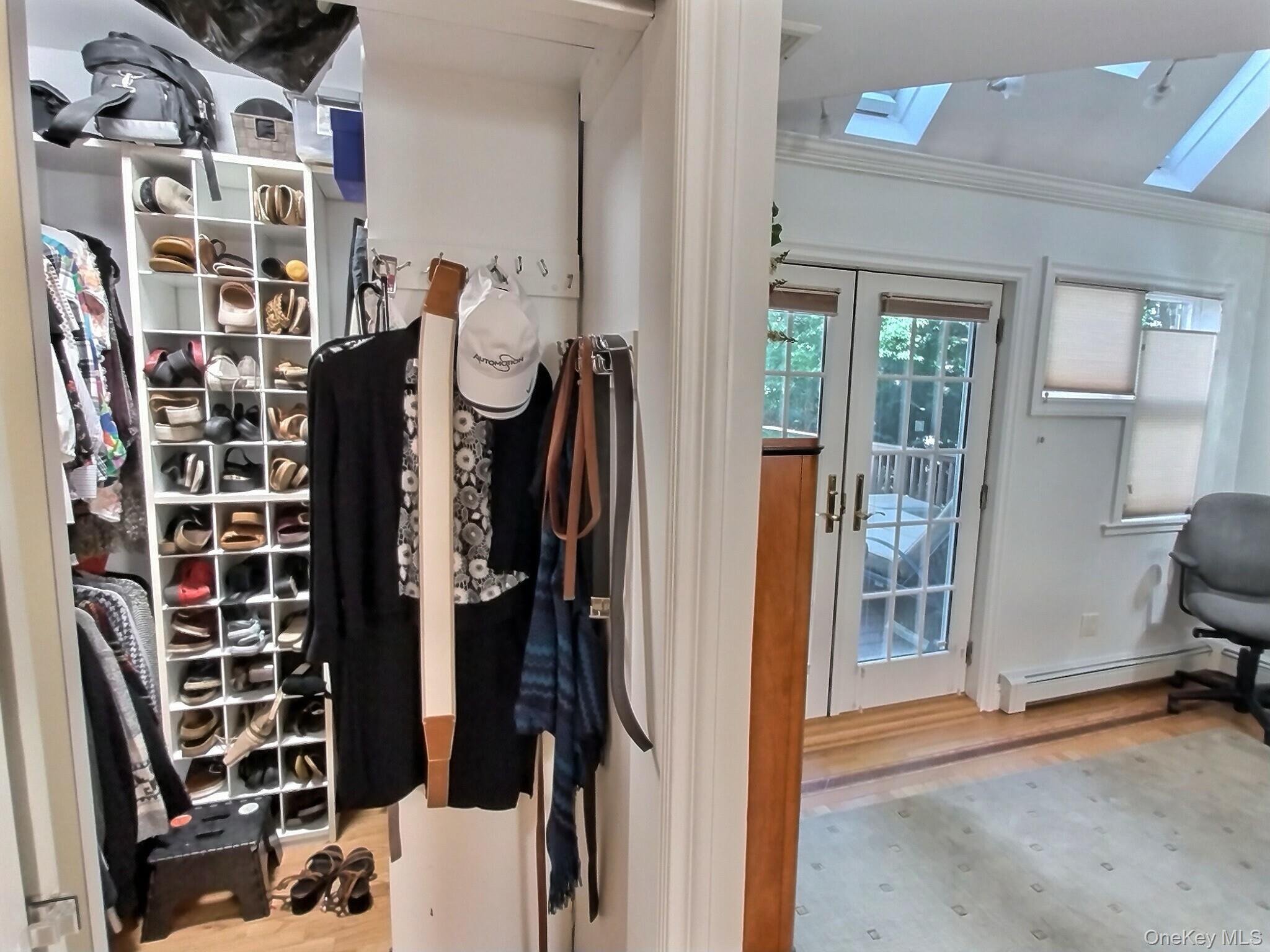 Single Family Susan Nassau County, NY 11552, MLS-910549-20