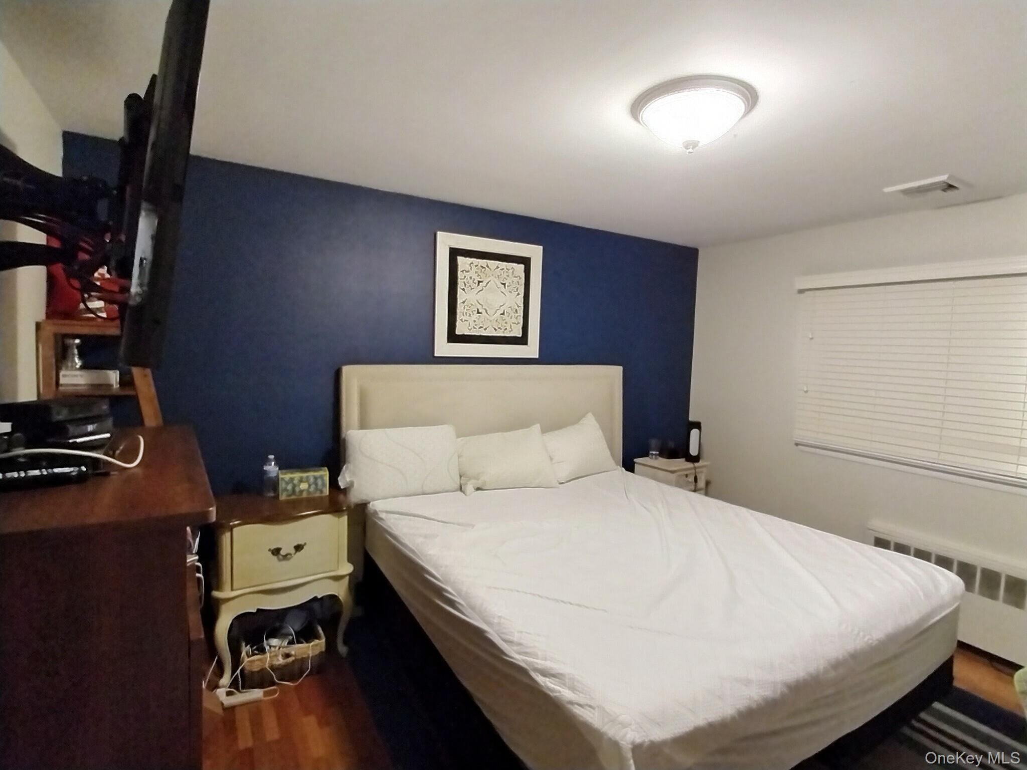 Single Family Susan Nassau County, NY 11552, MLS-910549-35