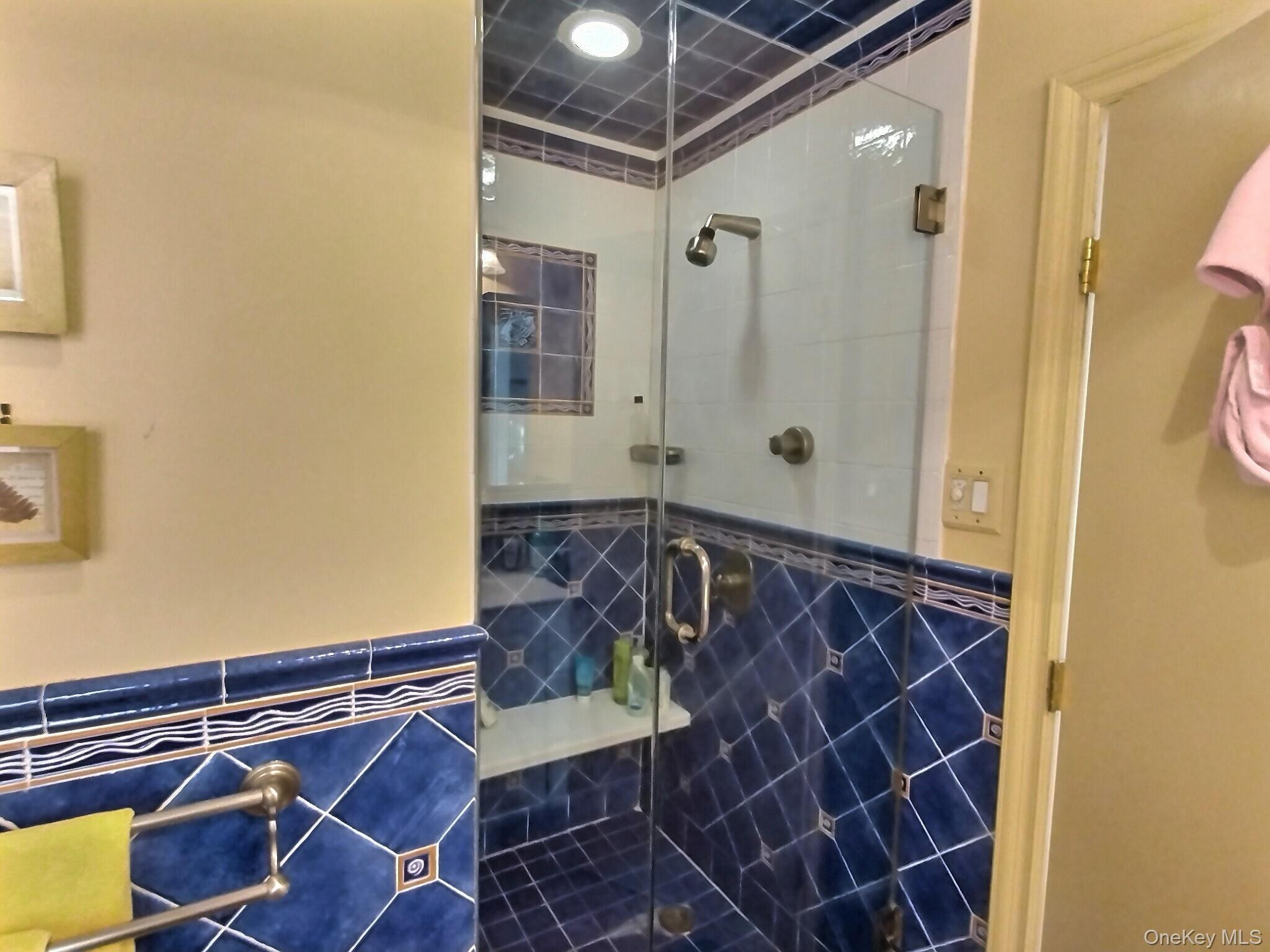 Single Family Susan Nassau County, NY 11552, MLS-910549-41