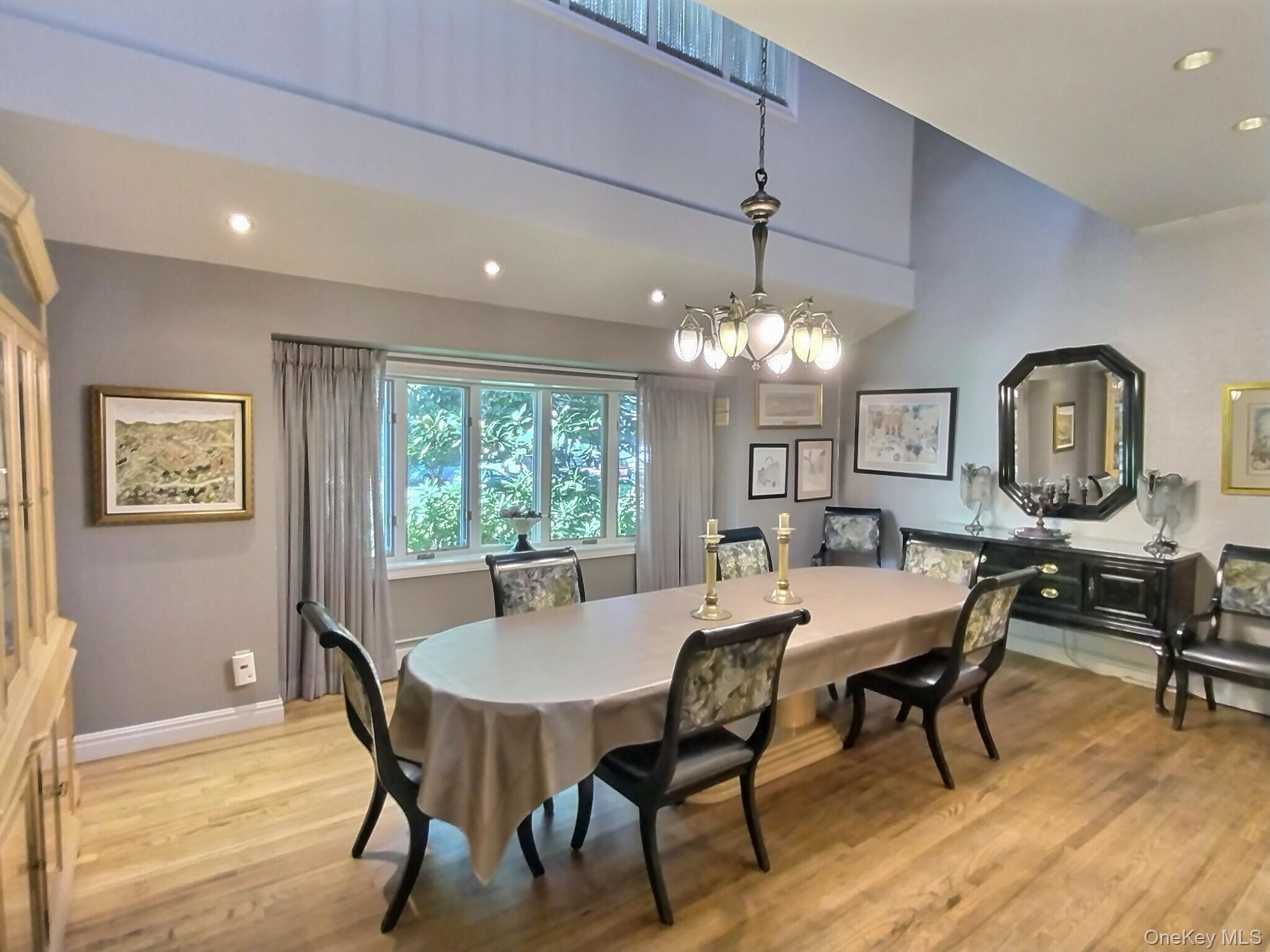 Single Family Susan Nassau County, NY 11552, MLS-910549-9