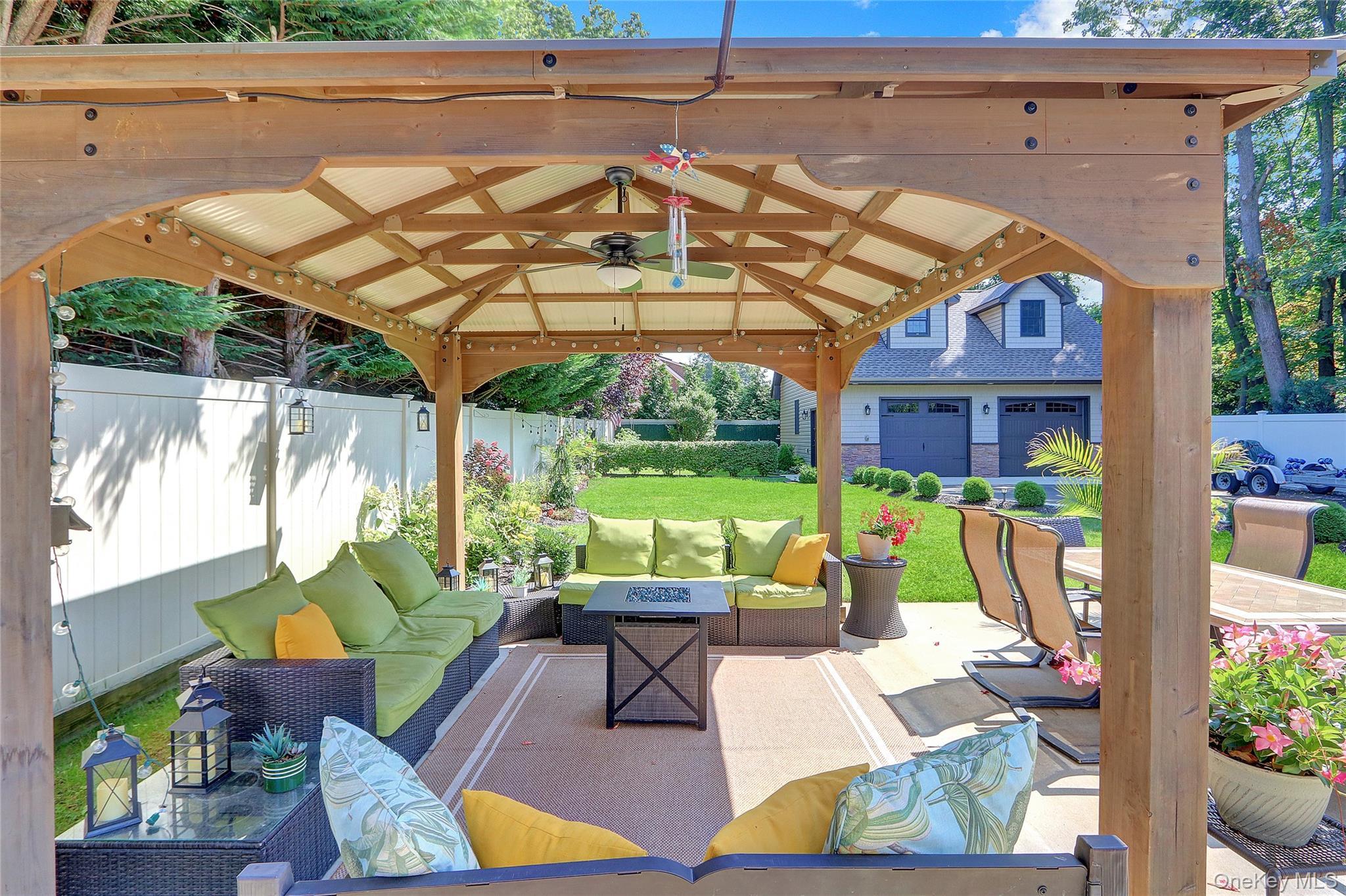 Single Family Centre Nassau County, NY 11710, MLS-910580-28