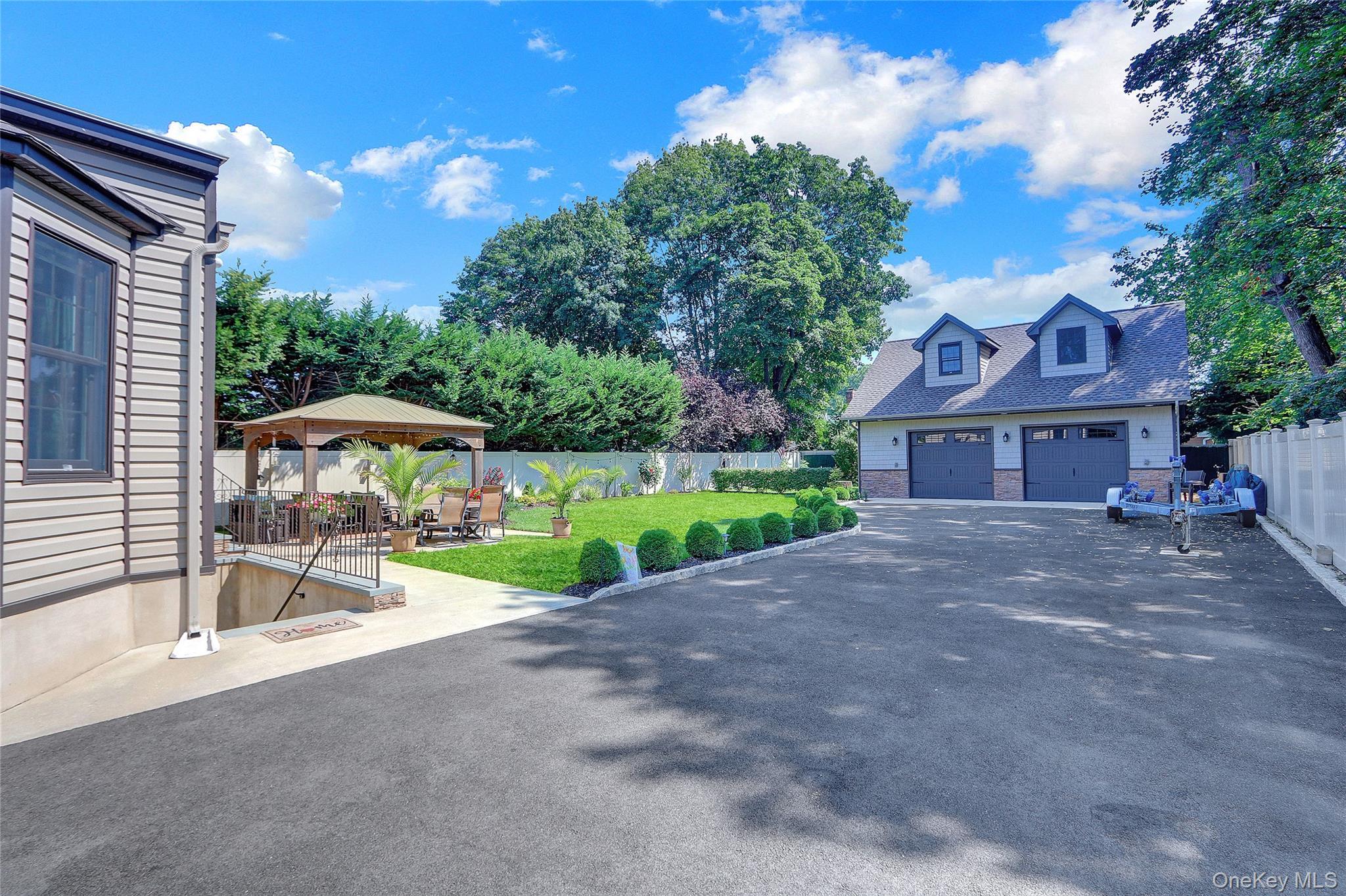 Single Family Centre Nassau County, NY 11710, MLS-910580-30