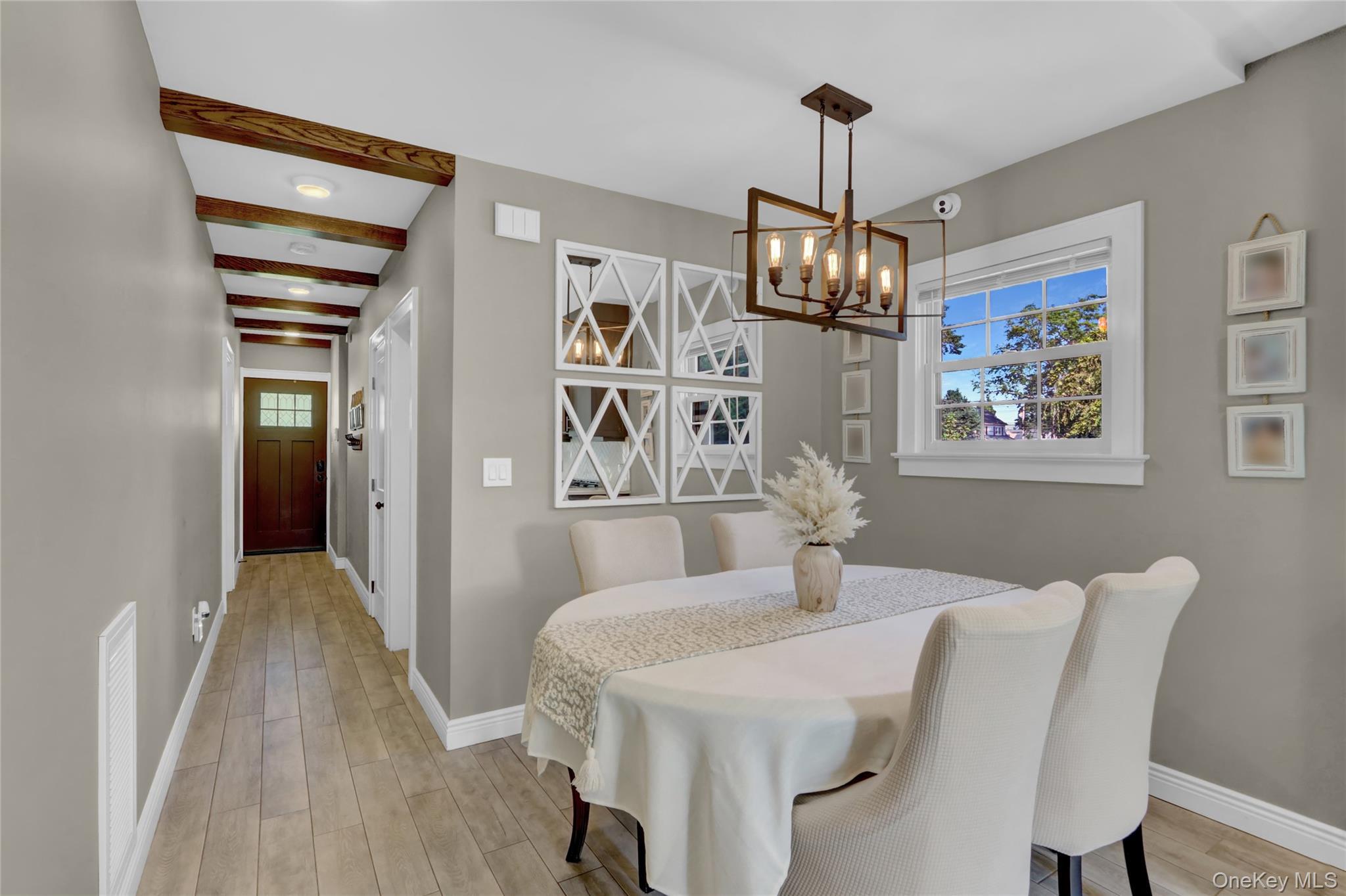 Single Family Centre Nassau County, NY 11710, MLS-910580-9