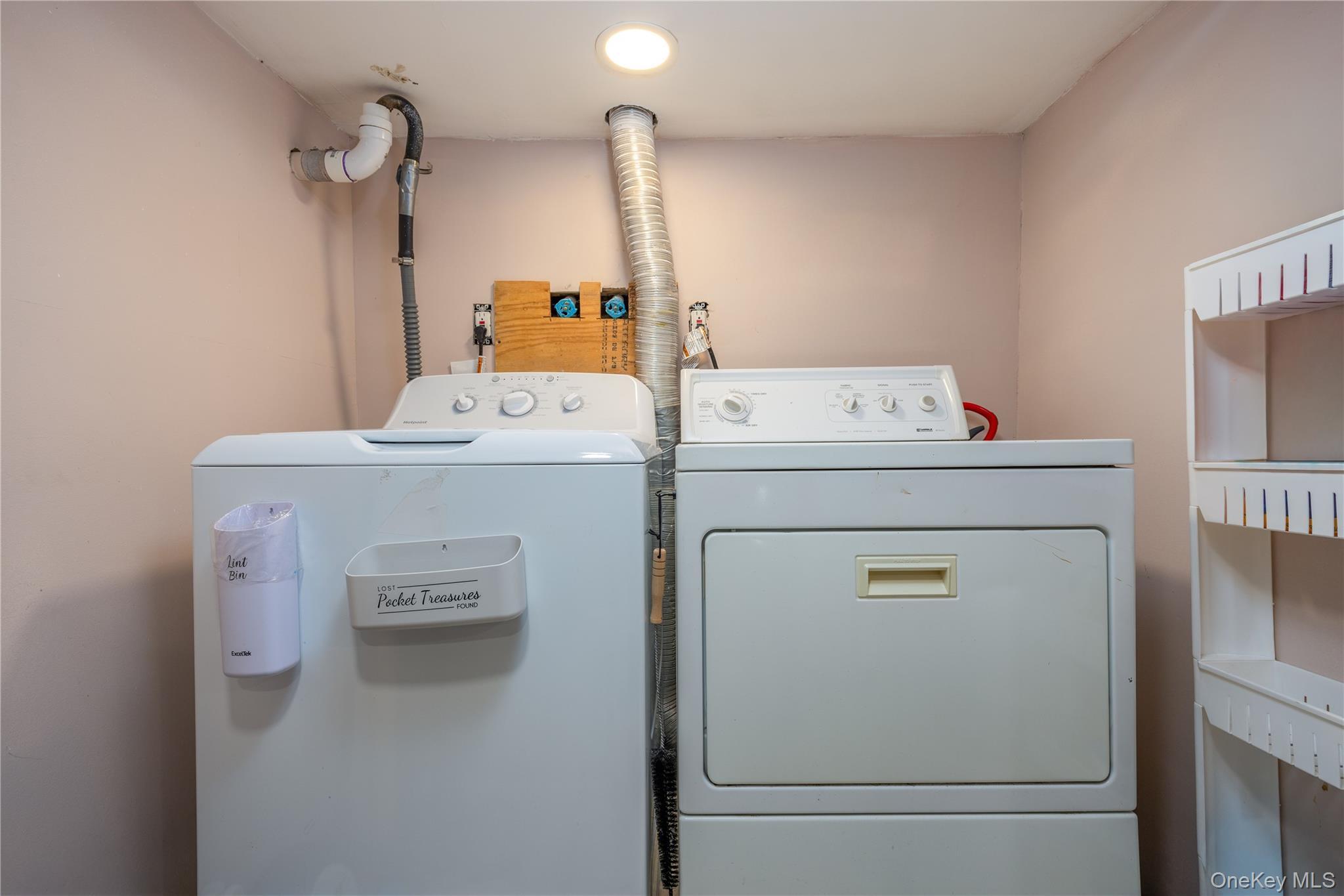 Single Family Macquesten  Westchester County, NY 10550, MLS-910586-26