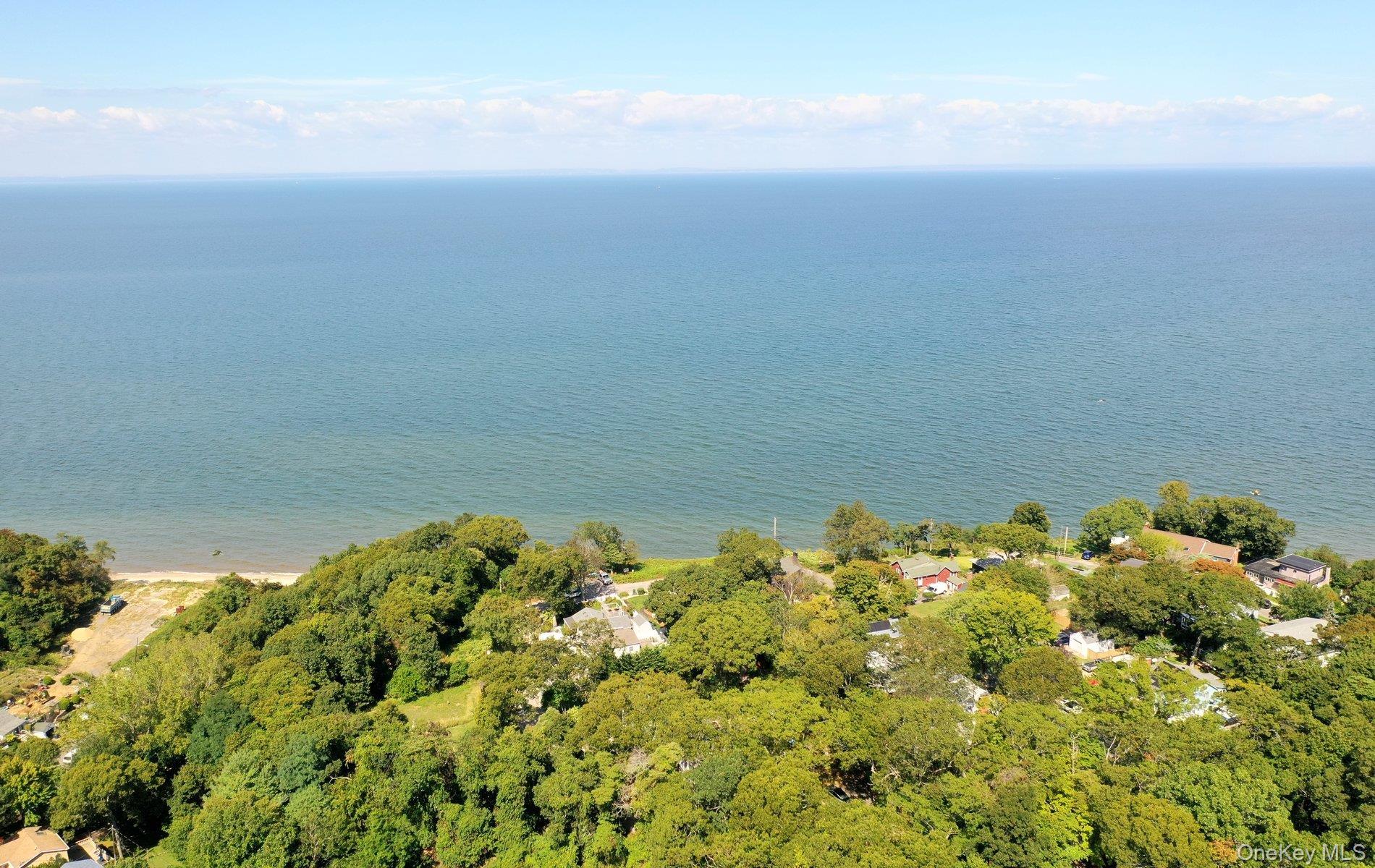 Single Family Shell Suffolk County, NY 11778, MLS-910631-27