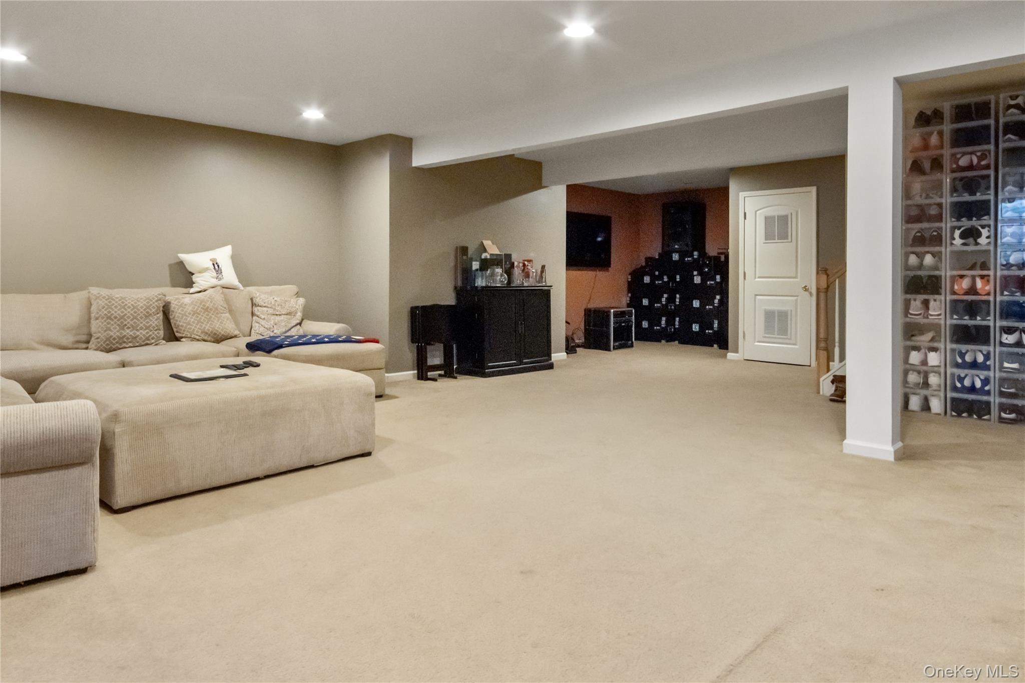 Single Family Cobblestone Orange County, NY 10940, MLS-910643-28