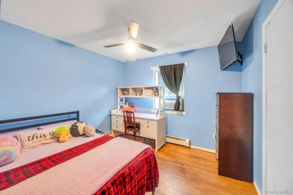 Single Family Dogwood Suffolk County, NY 11951, MLS-910654-25