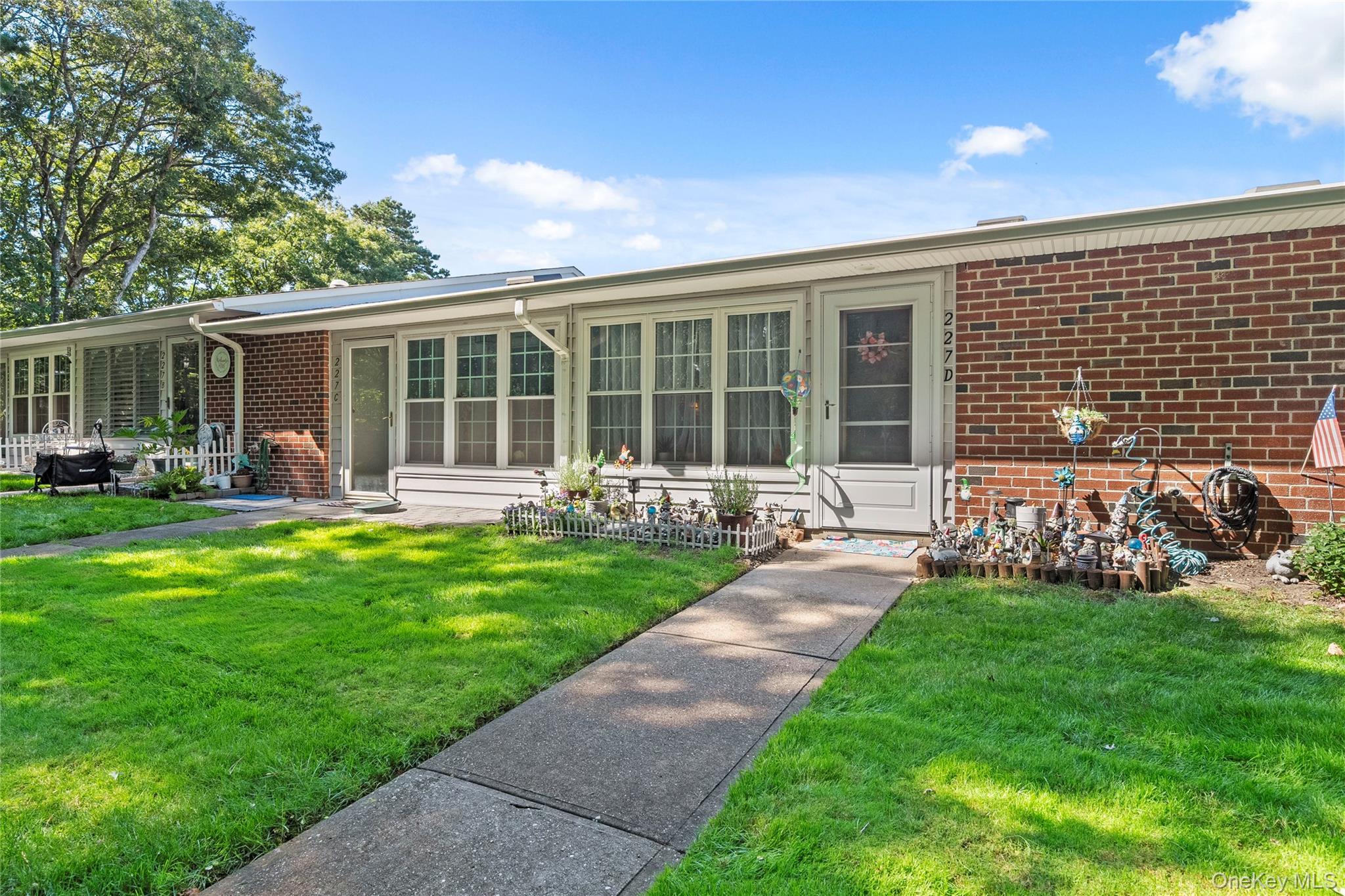 Single Family Blackpool  Suffolk County, NY 11961, MLS-910658-2