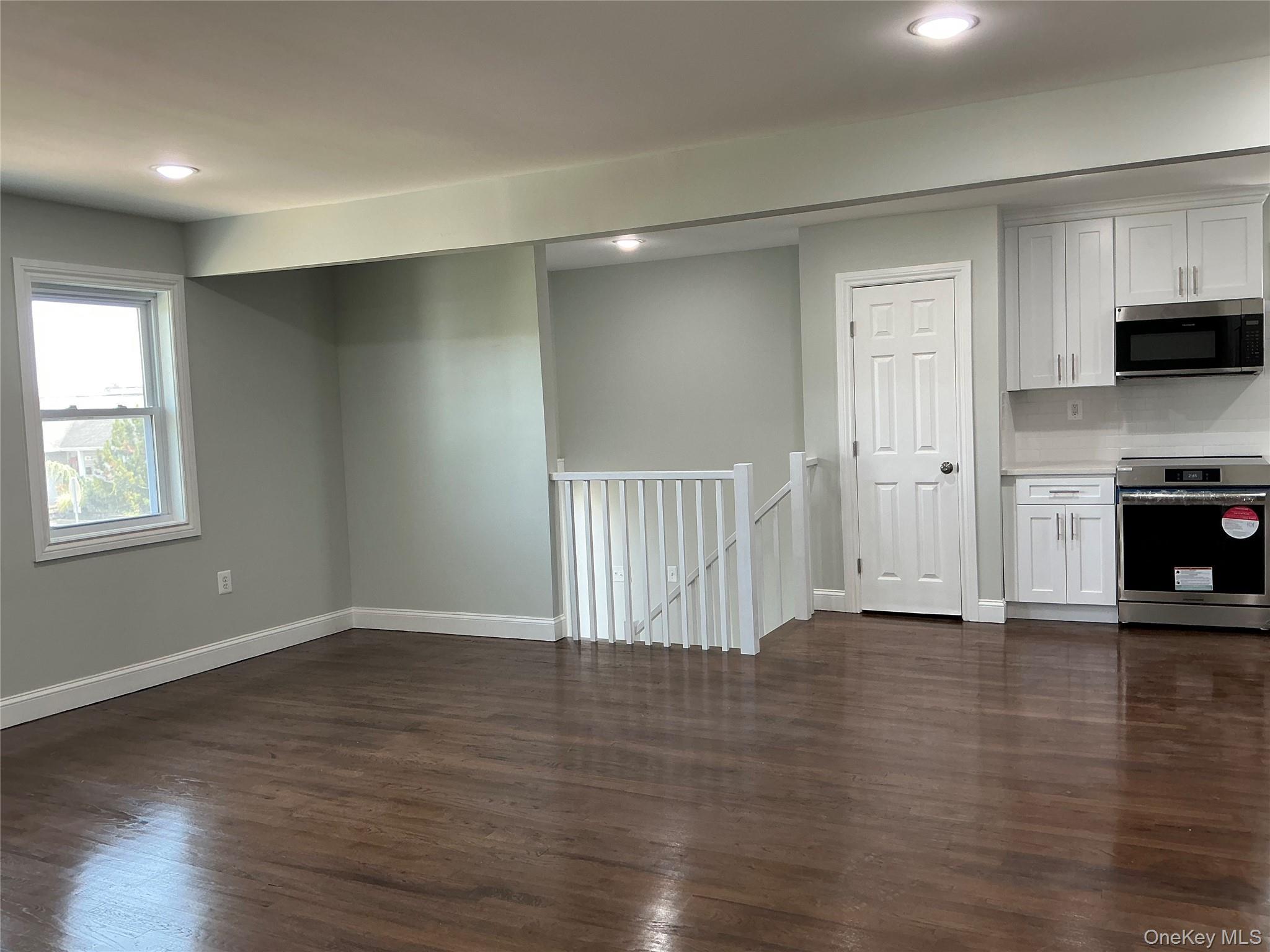 Single Family Shore  Suffolk County, NY 11757, MLS-910661-17