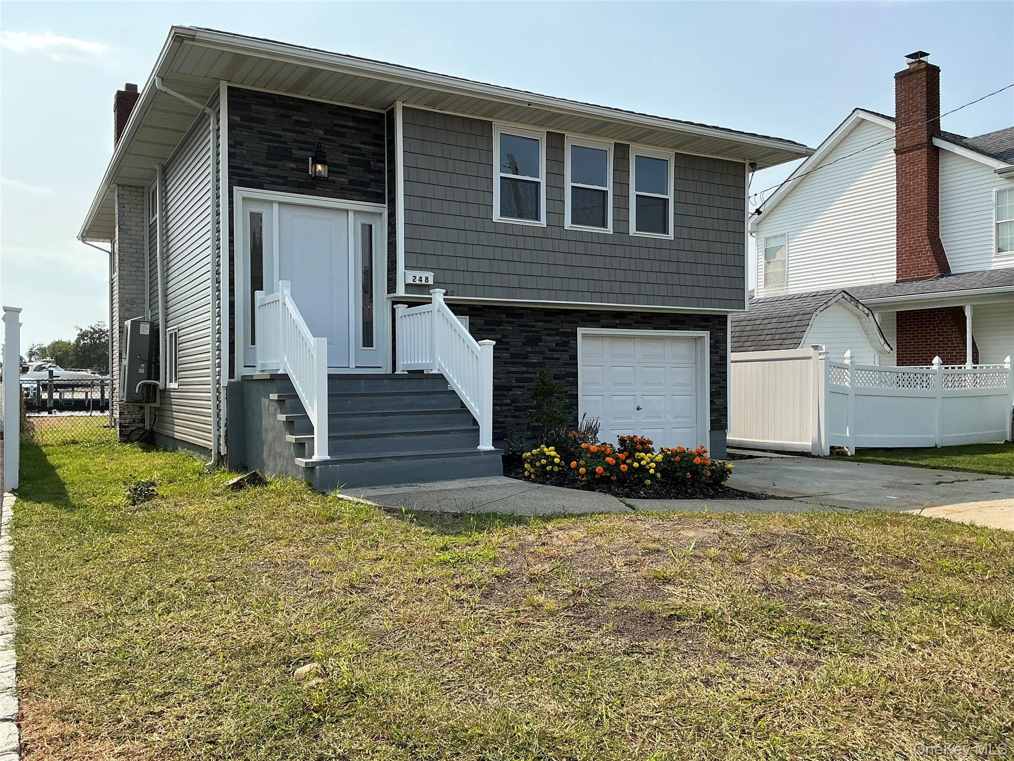 Single Family Shore  Suffolk County, NY 11757, MLS-910661-2