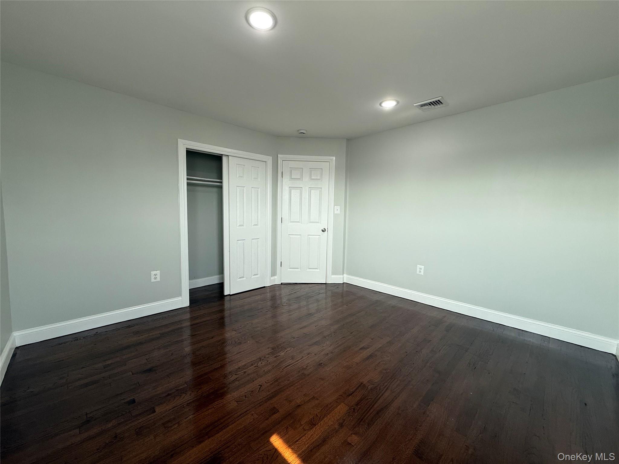 Single Family Shore  Suffolk County, NY 11757, MLS-910661-30