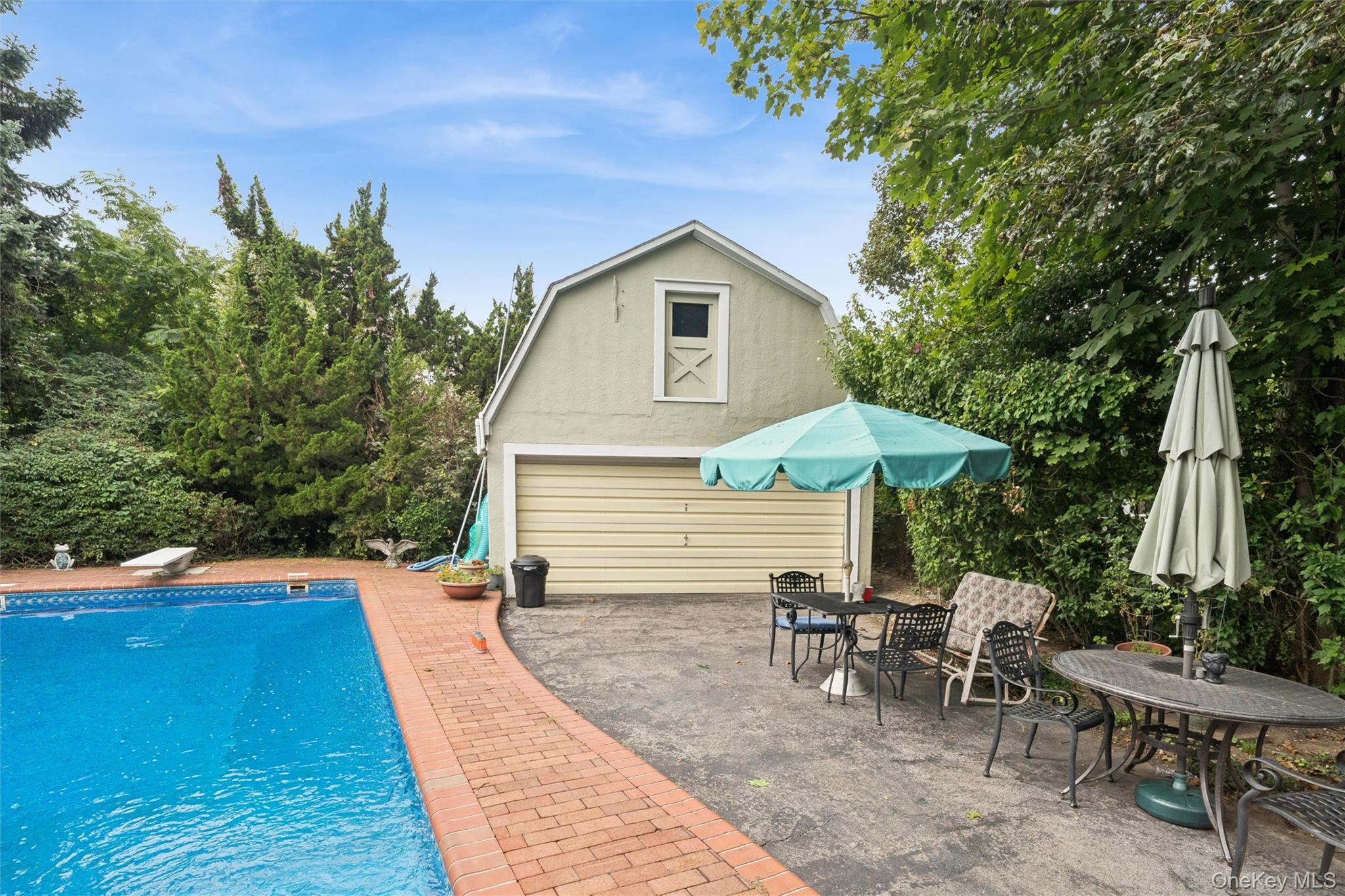 Single Family Connecticut  Nassau County, NY 11520, MLS-910671-28