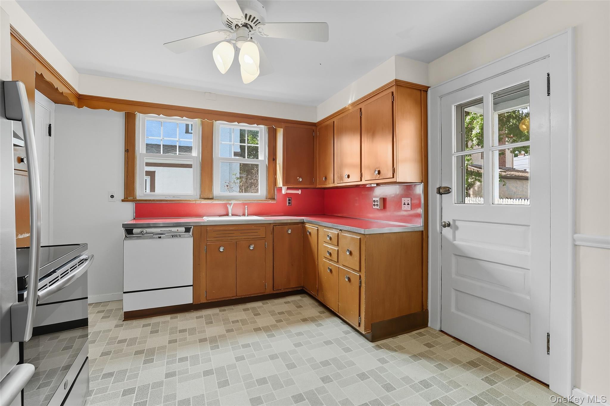 Single Family Shelley  Westchester County, NY 10573, MLS-910679-10