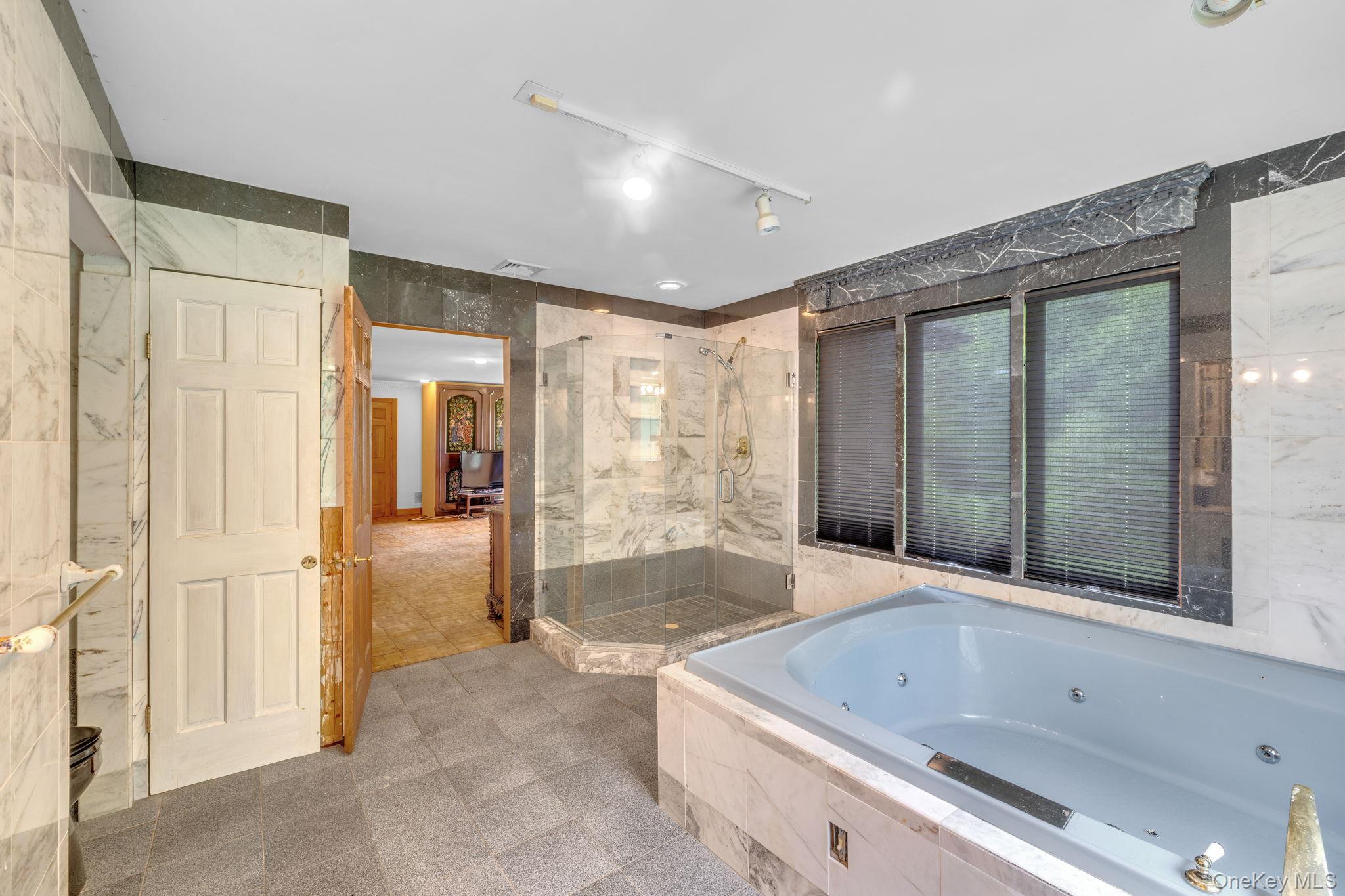 Single Family Route 82 Dutchess County, NY 12545, MLS-910682-19