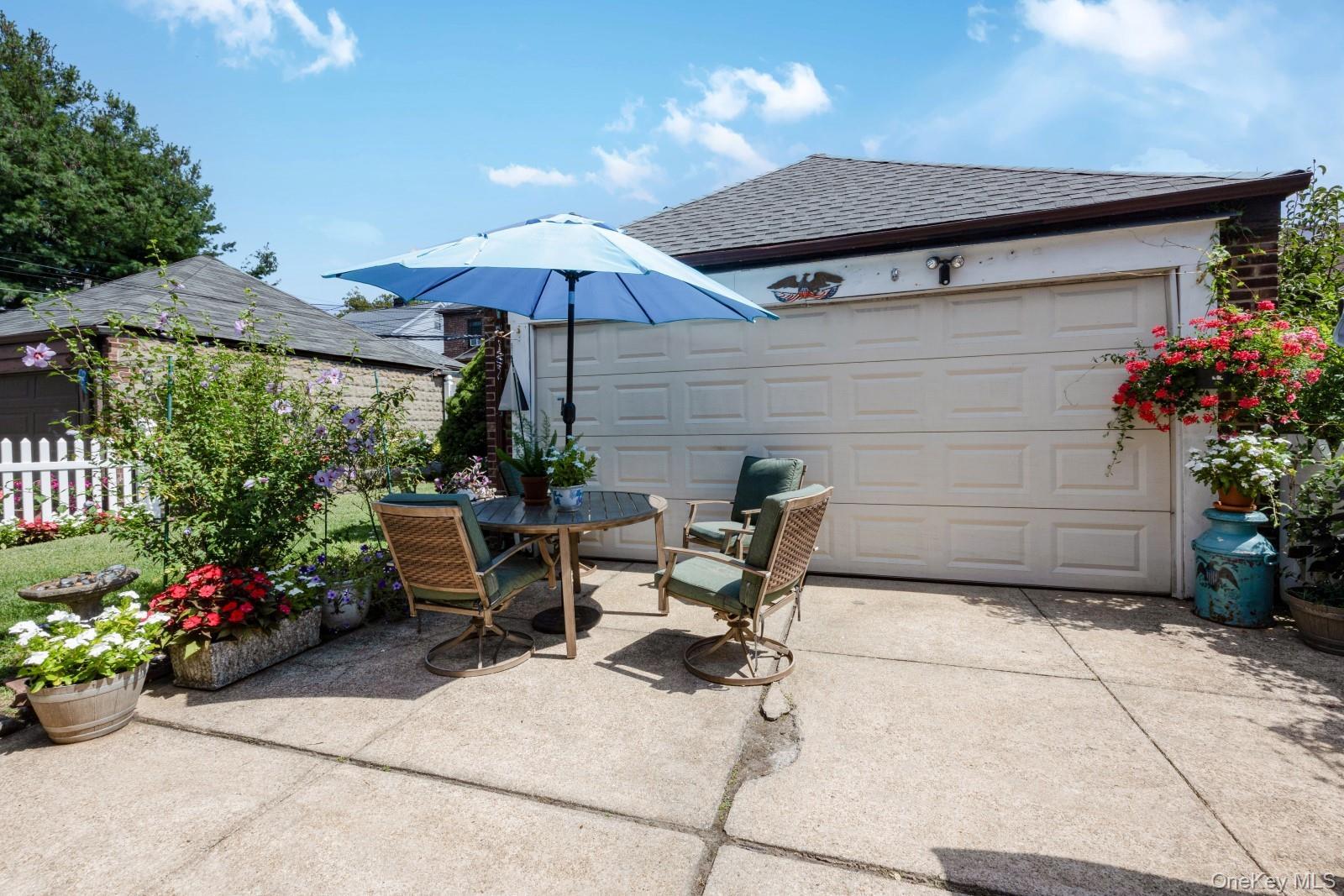 Single Family Fitchett  Queens, NY 11374, MLS-910689-30