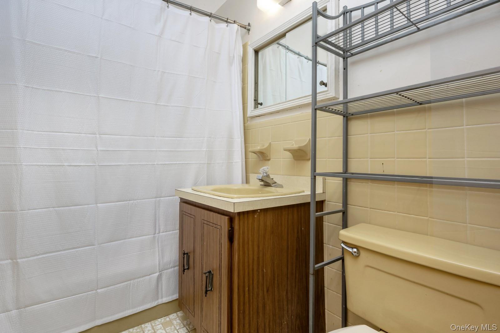 Single Family 84th  Queens, NY 11385, MLS-910692-14