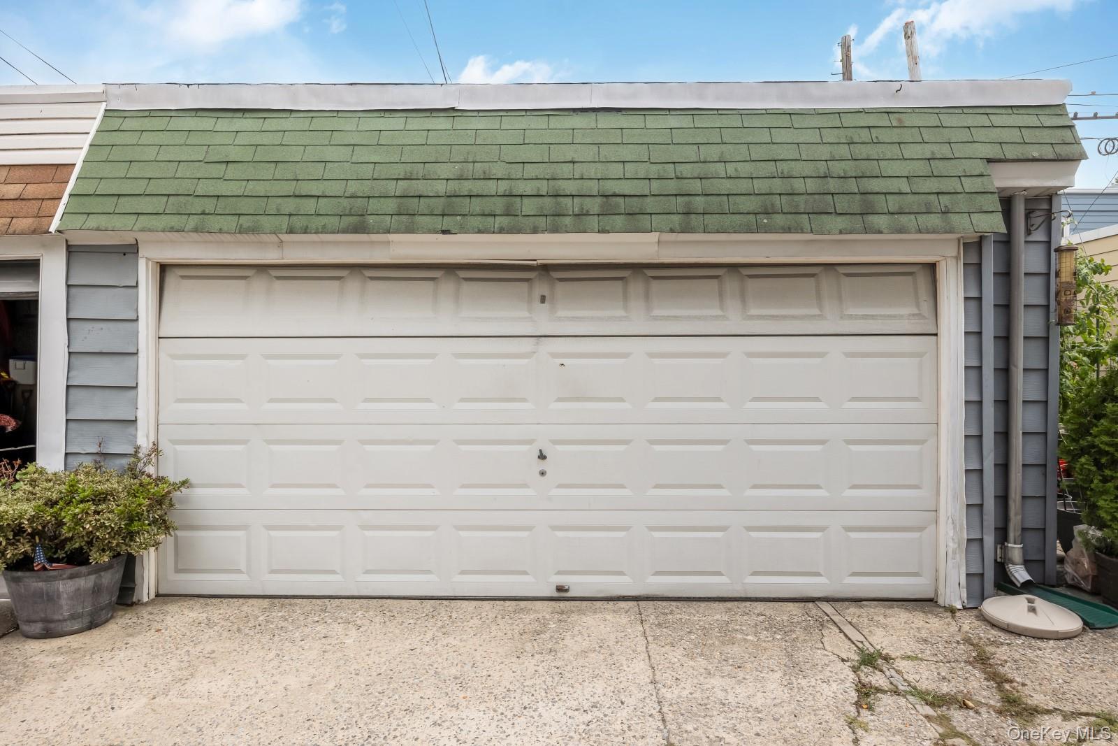 Single Family 84th  Queens, NY 11385, MLS-910692-31