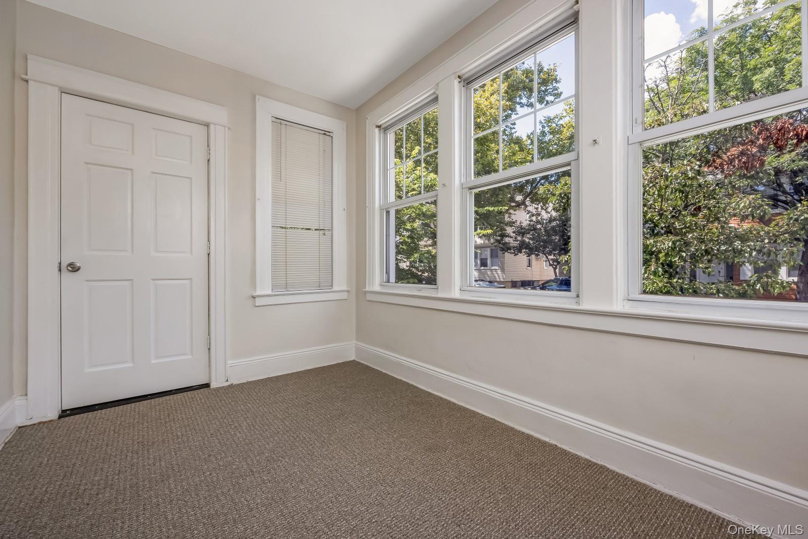 Single Family 84th  Queens, NY 11385, MLS-910692-5