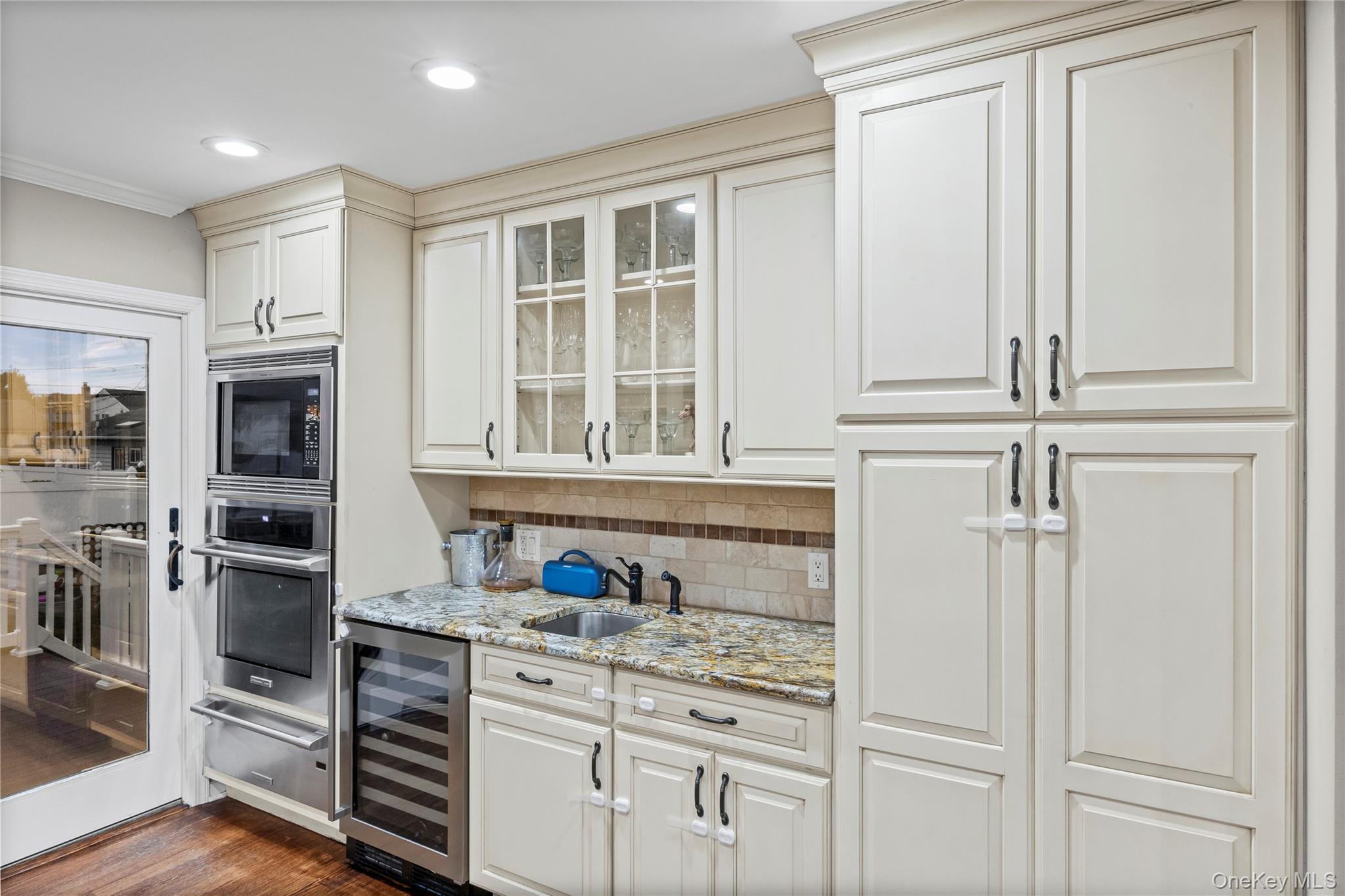 Single Family Tonopah  Nassau County, NY 11783, MLS-910694-16