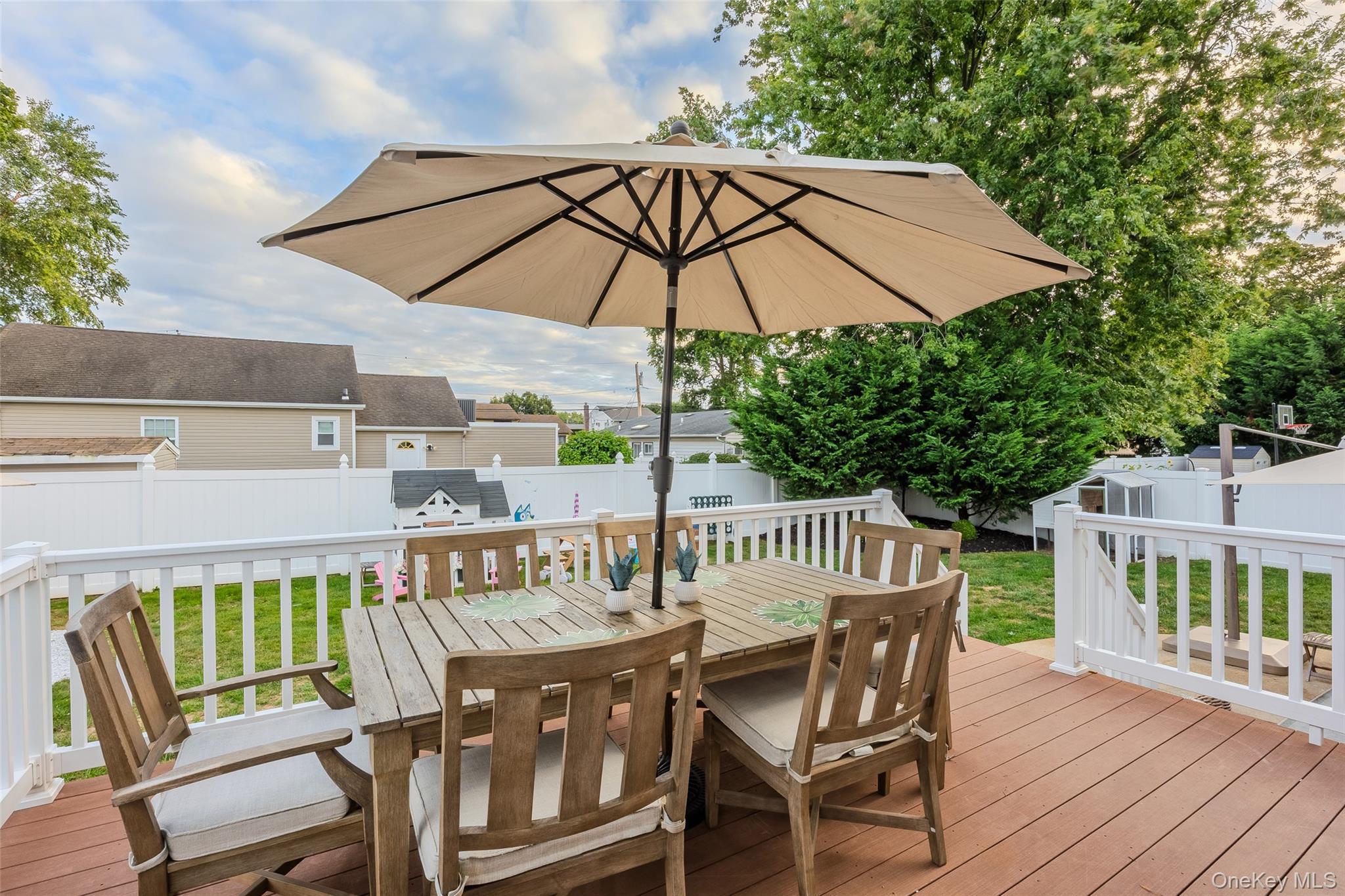 Single Family Tonopah  Nassau County, NY 11783, MLS-910694-42