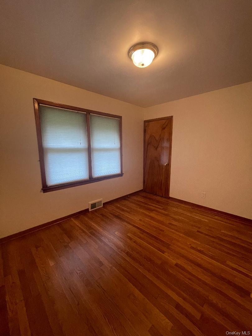 Single Family Arlington  Westchester County, NY 10548, MLS-910698-11