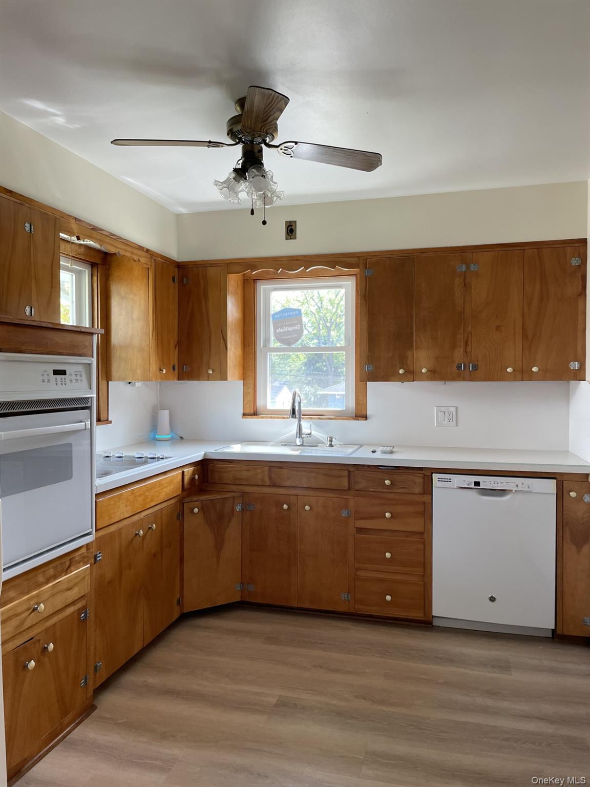 Single Family Arlington  Westchester County, NY 10548, MLS-910698-8