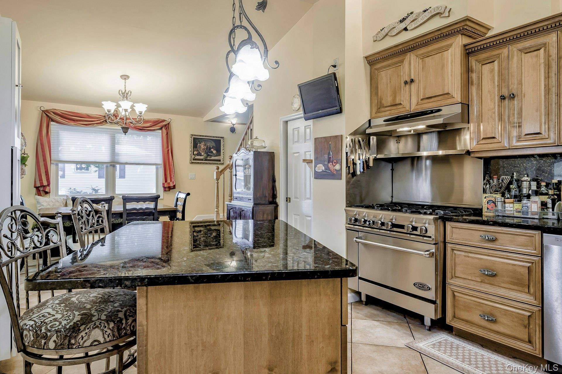 Single Family Hill Suffolk County, NY 11787, MLS-910728-12